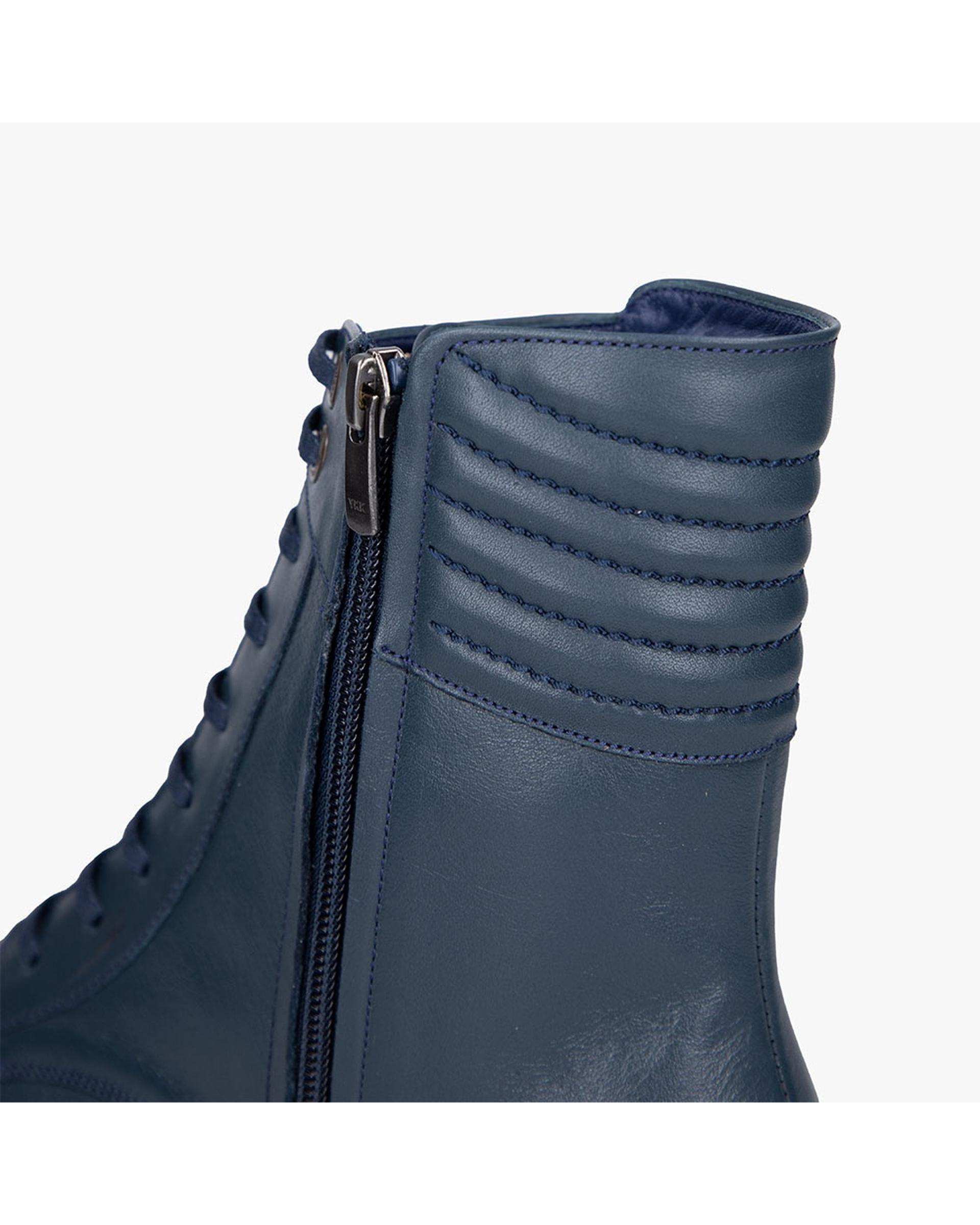 بوت زنانه چرم سرمه ای برتونیکس Berttonix کد ۹۳۰ D