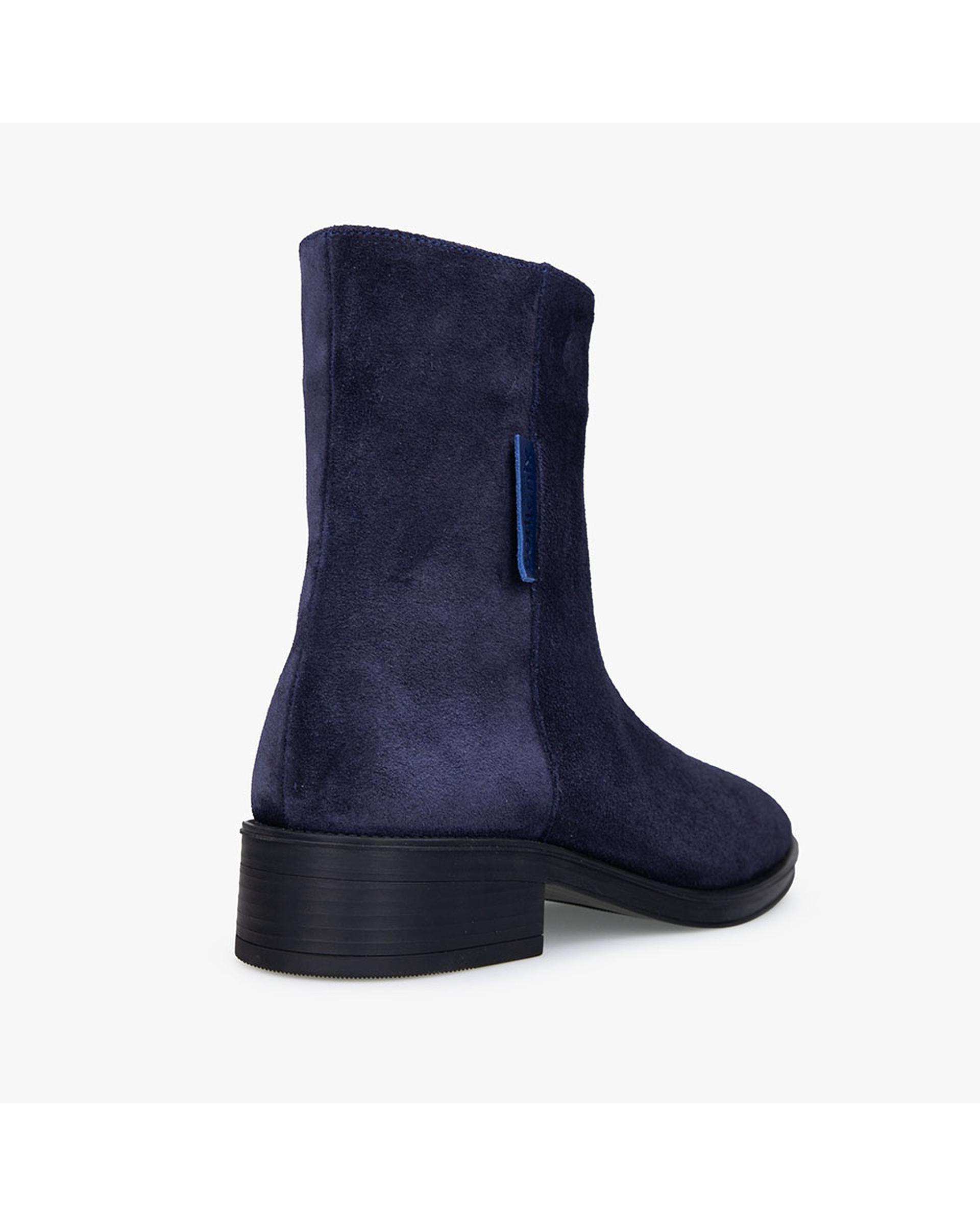 بوت چرم زنانه سرمه ای برتونیکس Berttonix کد A-۴۰۳۱