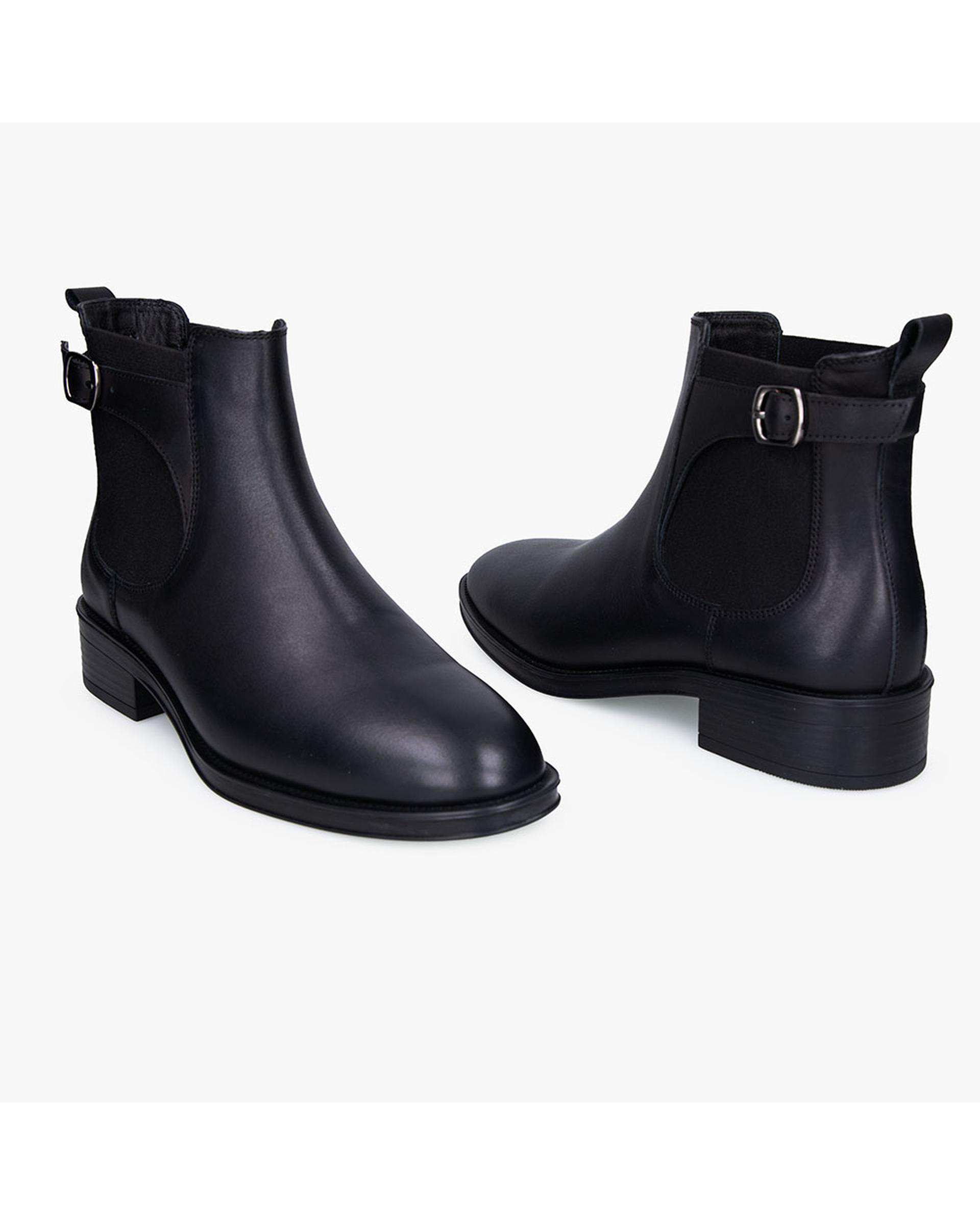 بوت چرم زنانه مشکی برتونیکس Berttonix کد A-4032