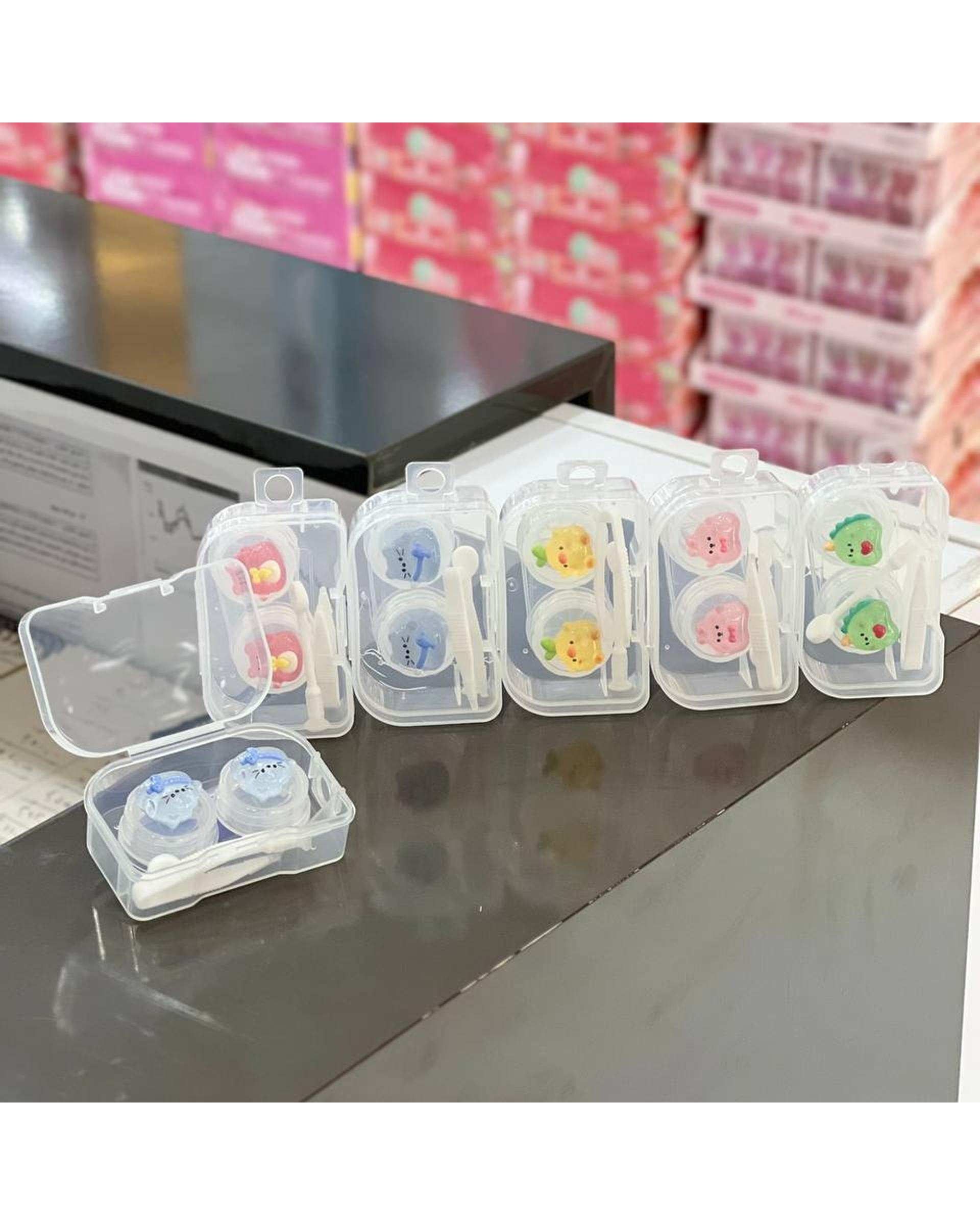 محفظه نگهداری لنز به همراه پنس و اپلیکاتور مدل فانتزی