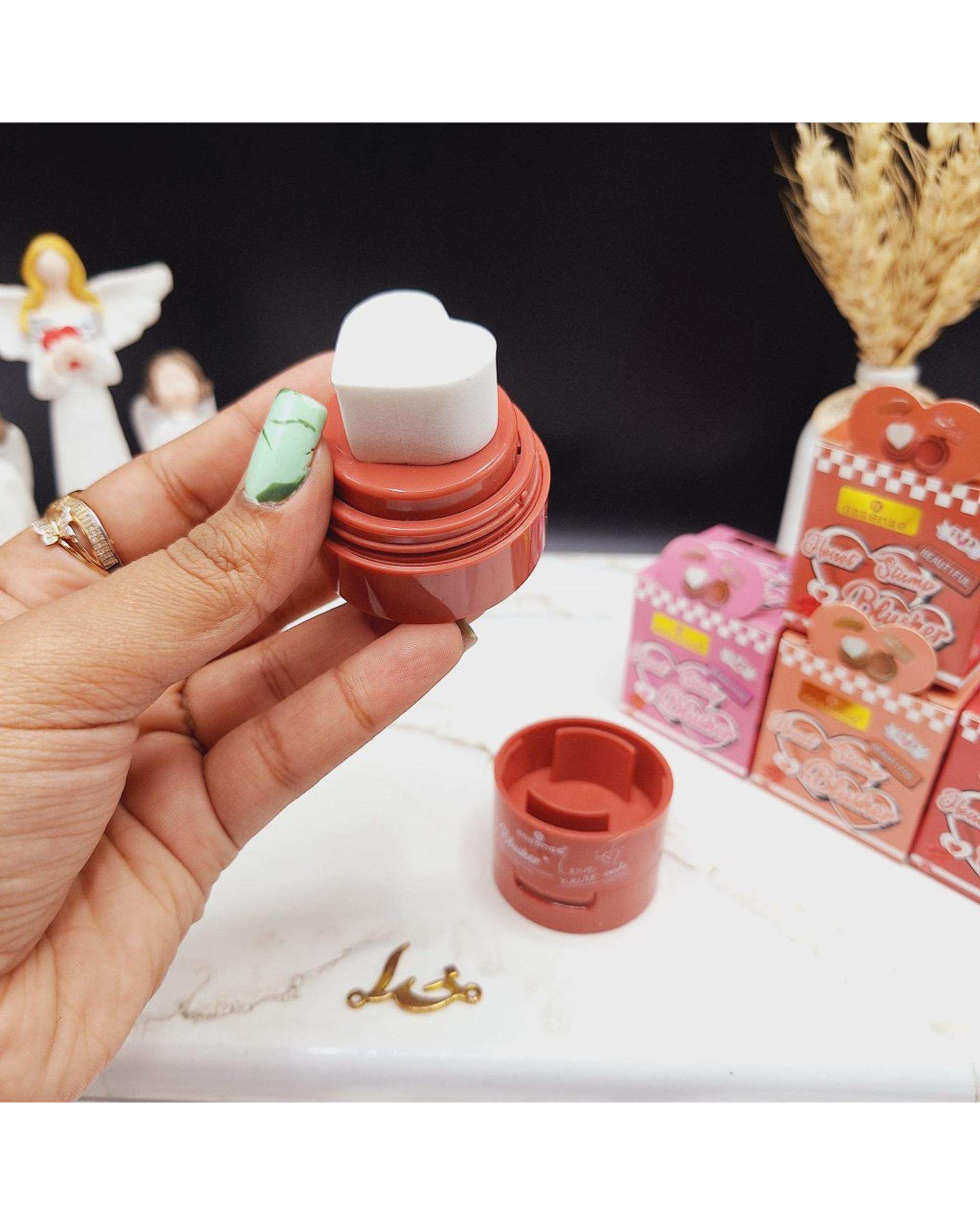 رژگونه استامپی قلبی اسنس ESSENCE شماره 1