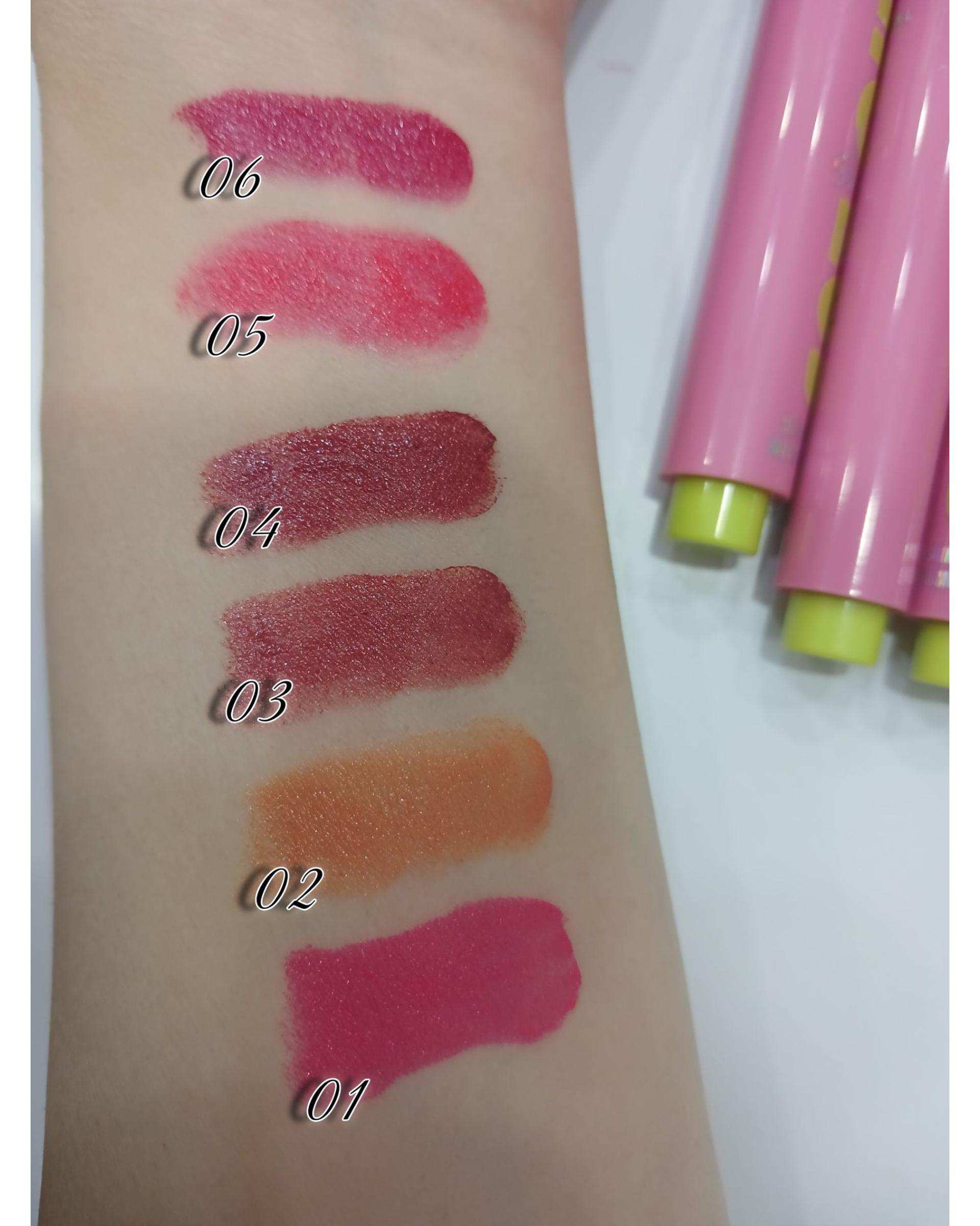 رژ لب جامد میس لارا مدل Click لیپ پلامپر شماره 04