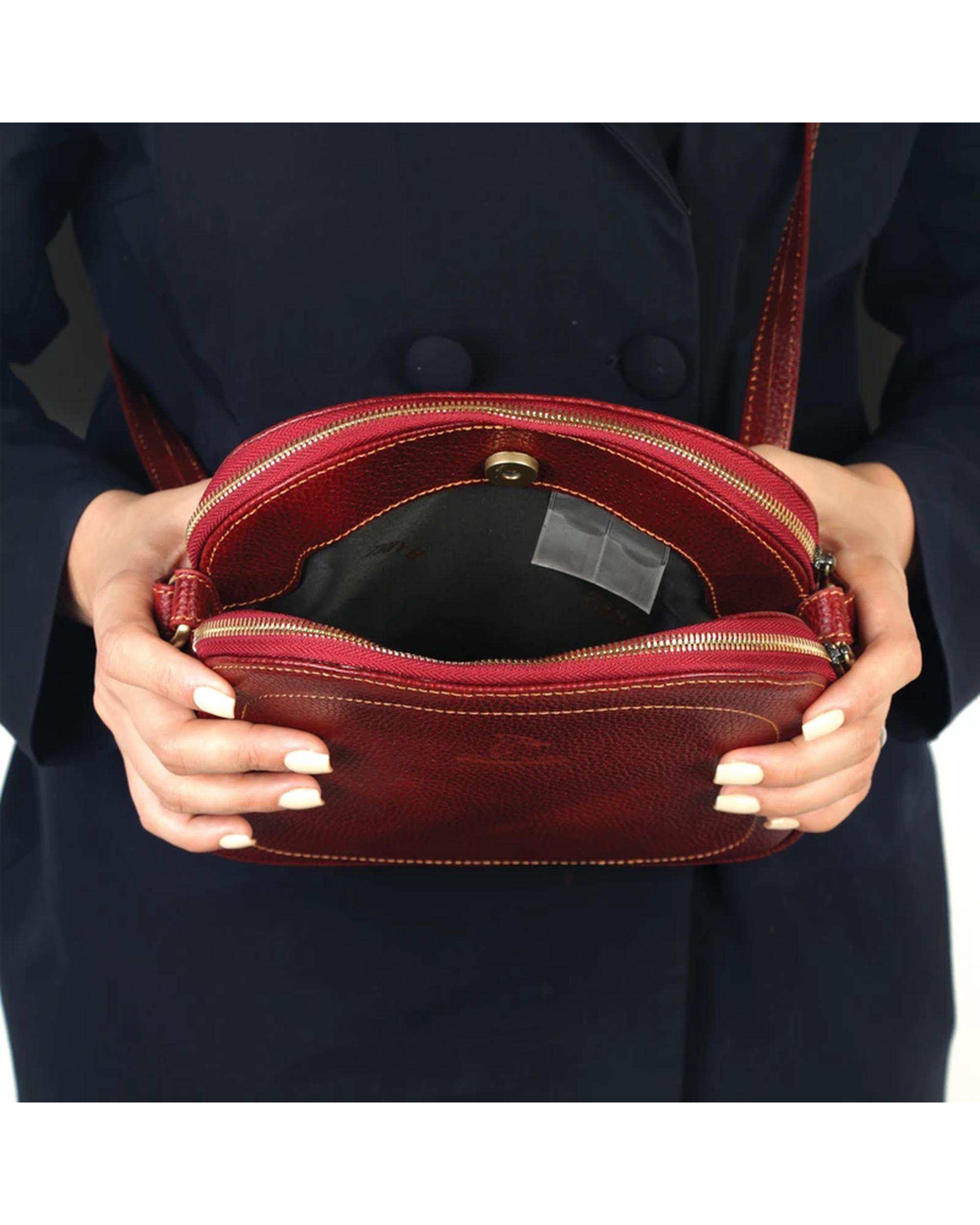 کیف دوشی چرم زنانه زرشکی چرم بارز Charm Barez مدل DG81.1