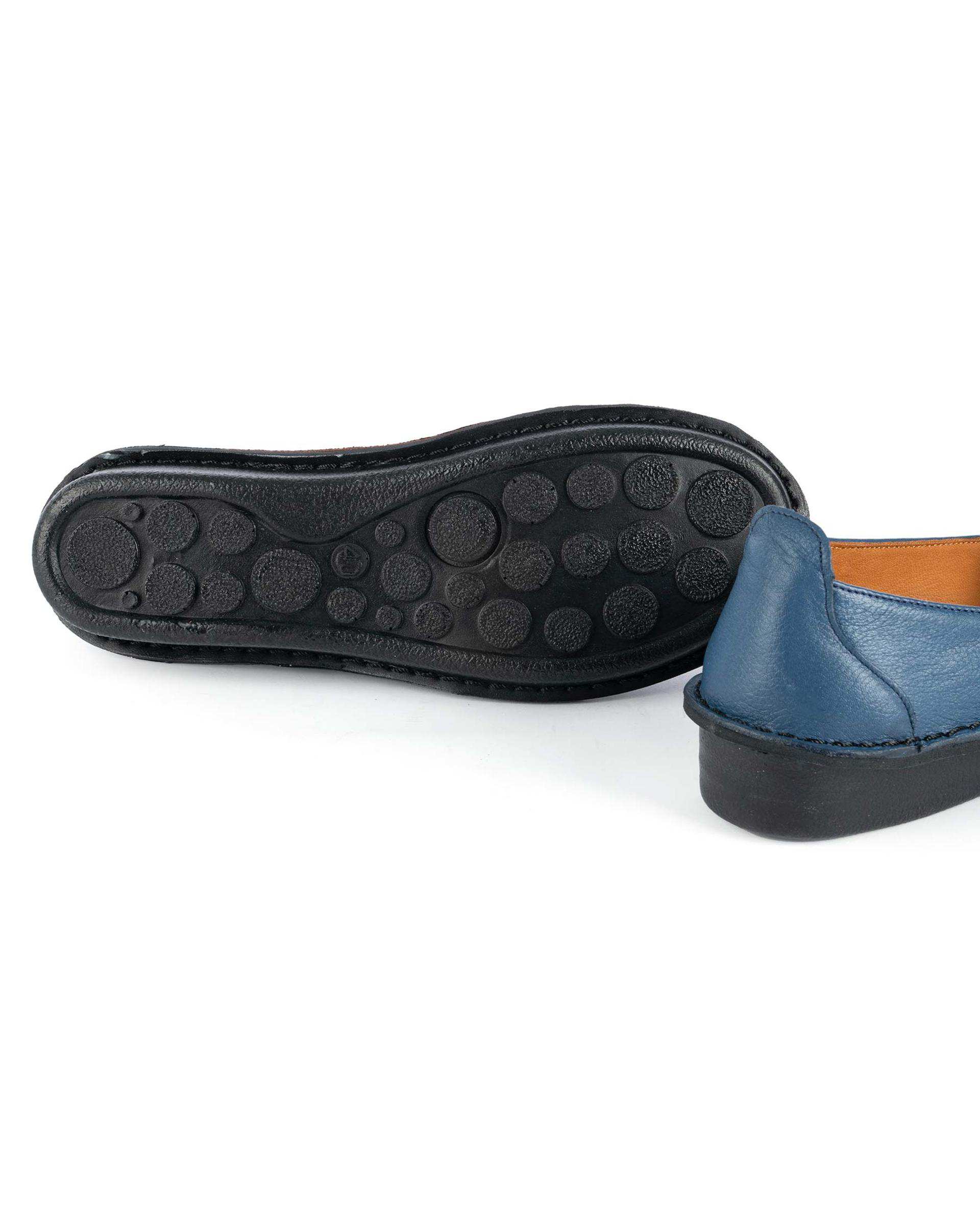 کفش چرم زنانه سرمه ای ایران طب Iran Teb مدل چاروق کد 202303