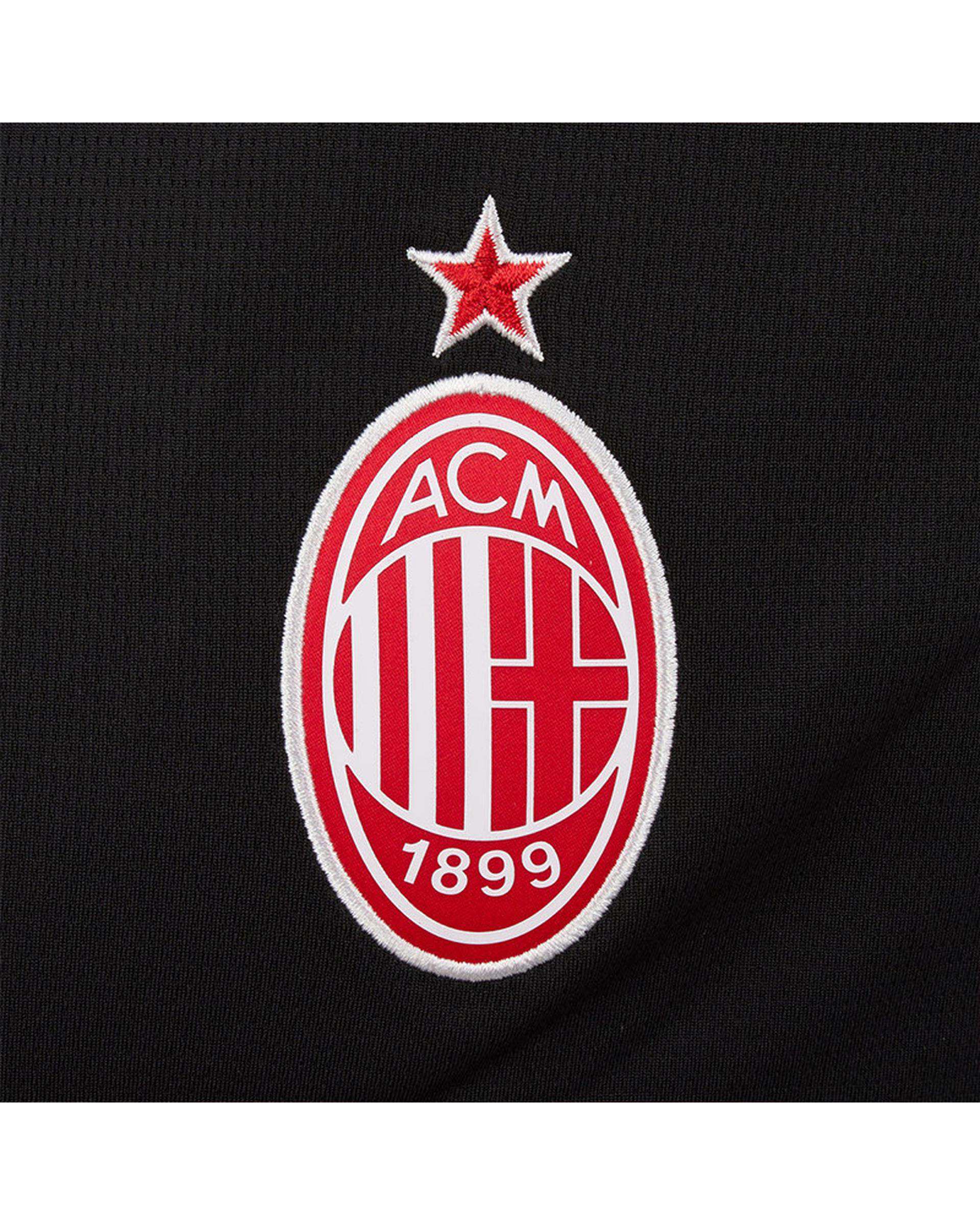 ست تی شرت و شلوارک ورزشی پسرانه قرمز پانیل Panil مدل میلان کد Home 2026