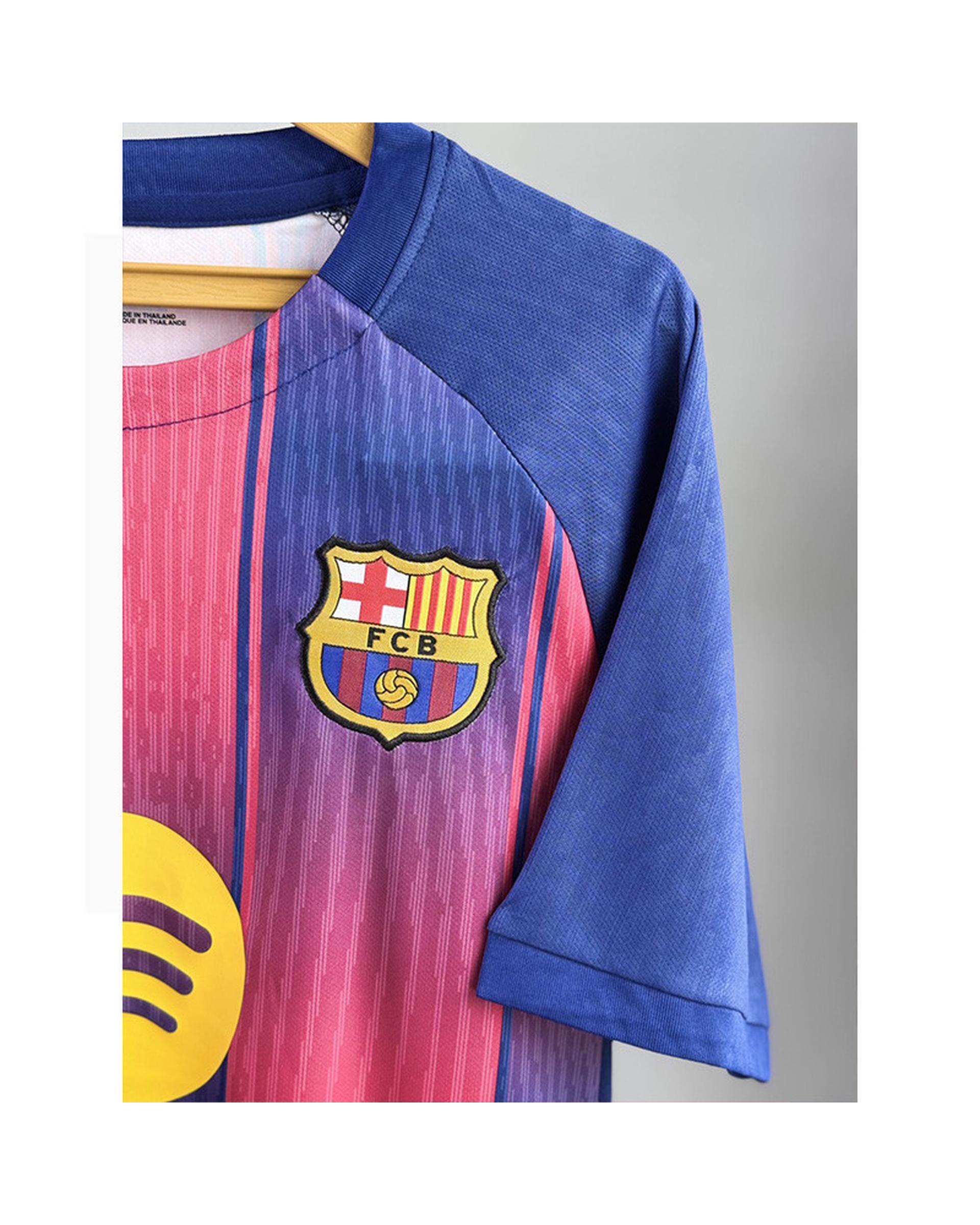 ست تی شرت و شلوارک ورزشی پسرانه سرمه ای پانیل Panil مدل بارسلونا کد Home 2026