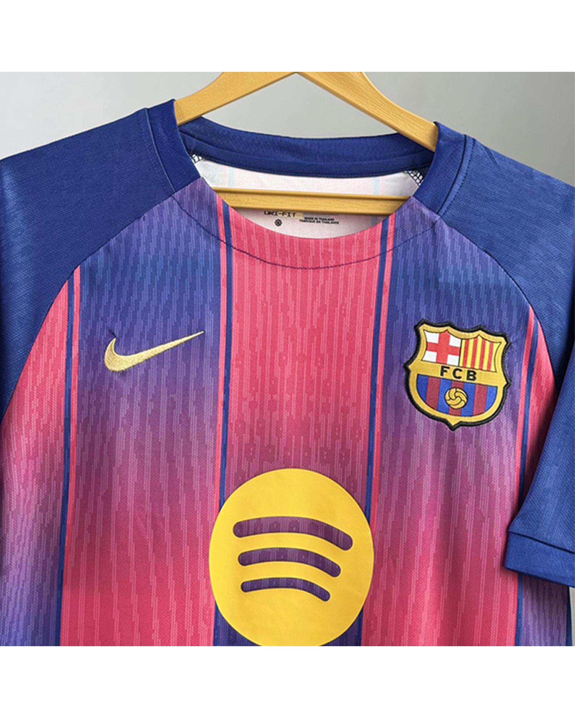 ست تی شرت و شلوارک ورزشی پسرانه سرمه ای پانیل Panil مدل بارسلونا کد Home 2026