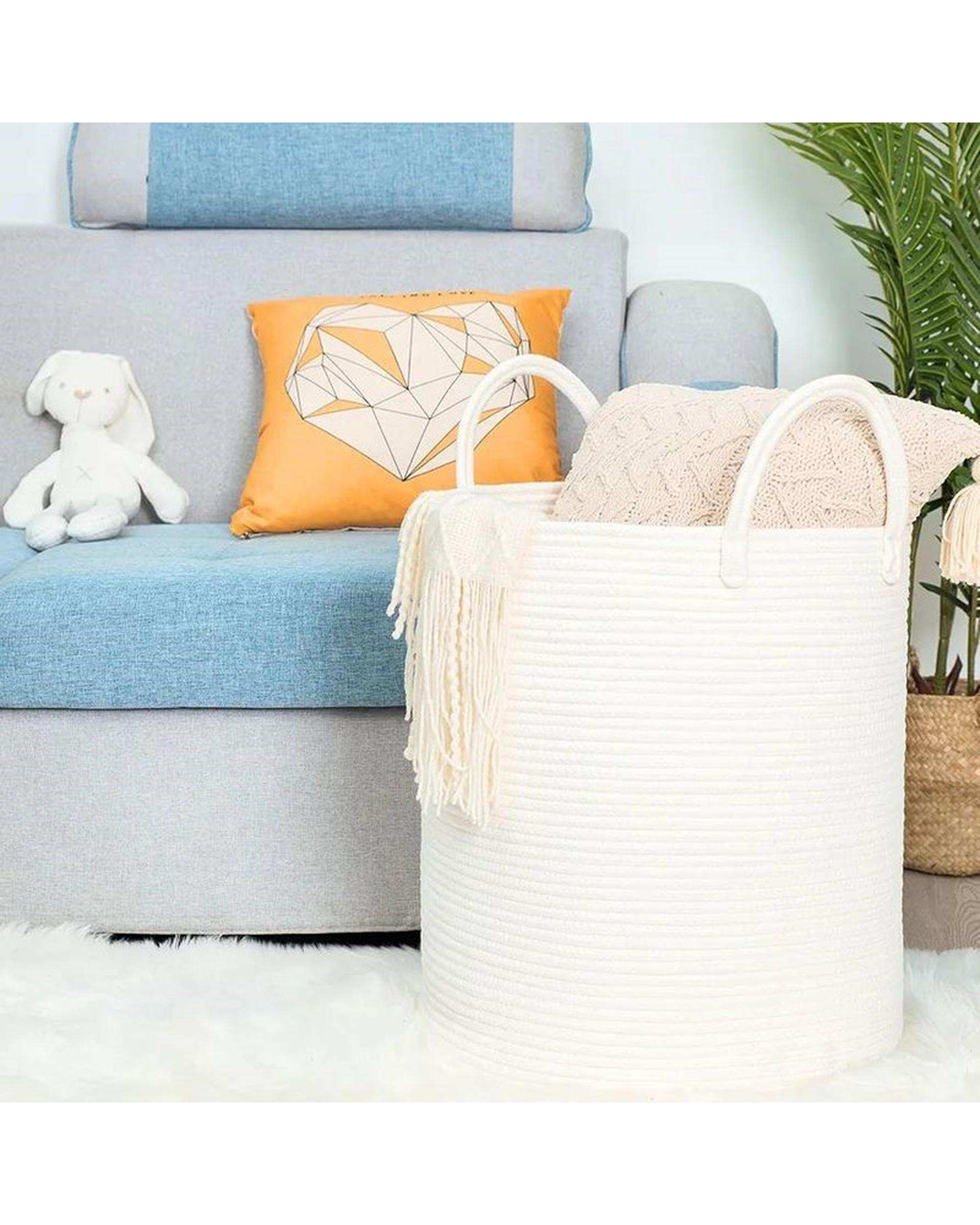 سبد لباس سفید مدل 033