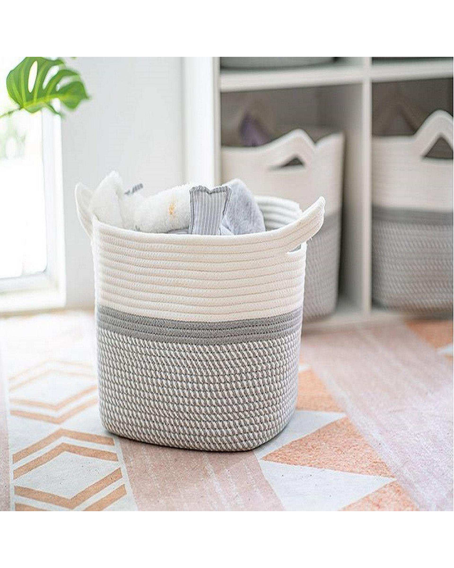 سبد لباس طوسی سفید مدل zbra