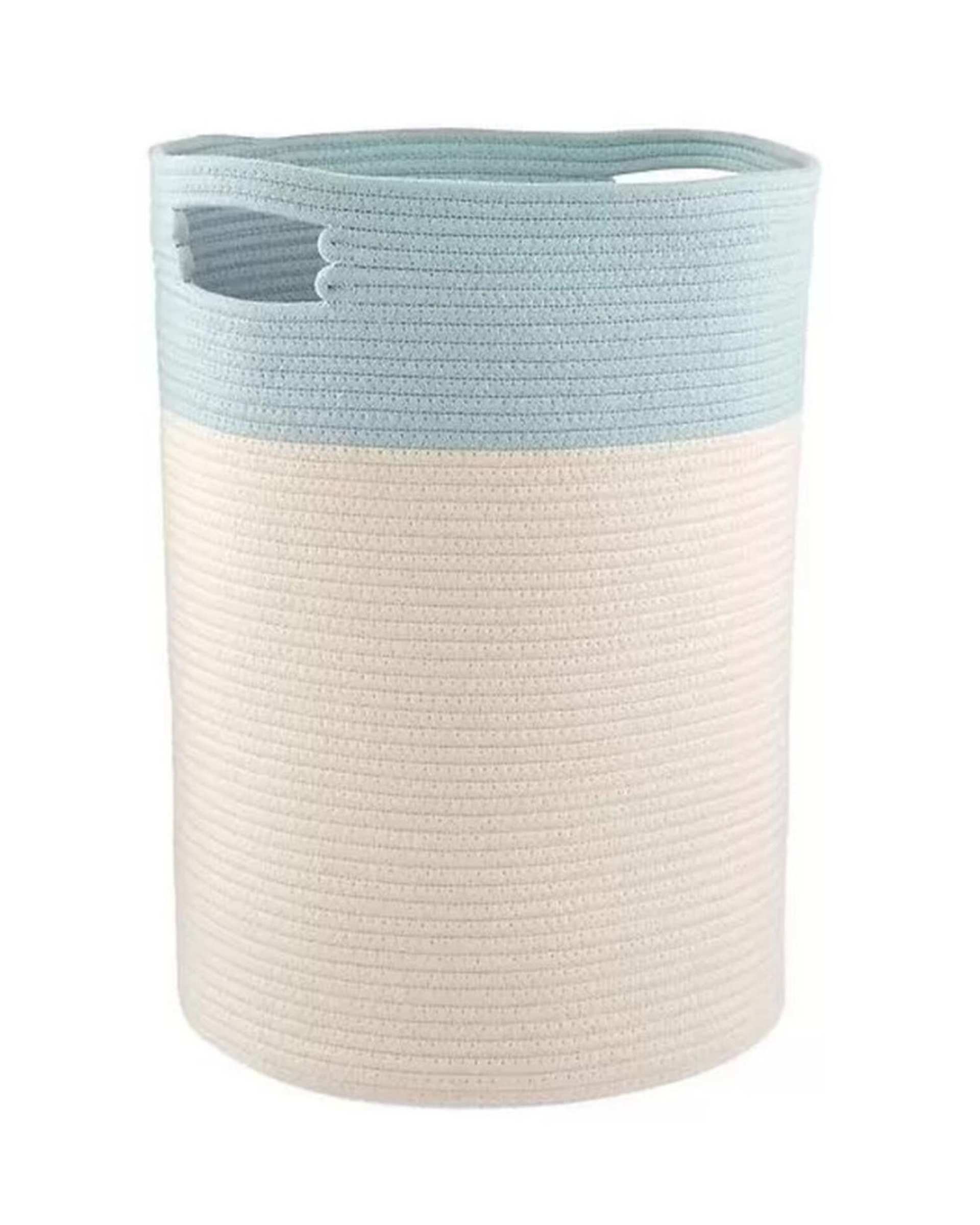 سبد لباس آبی آسمانی و سفید مدل A5