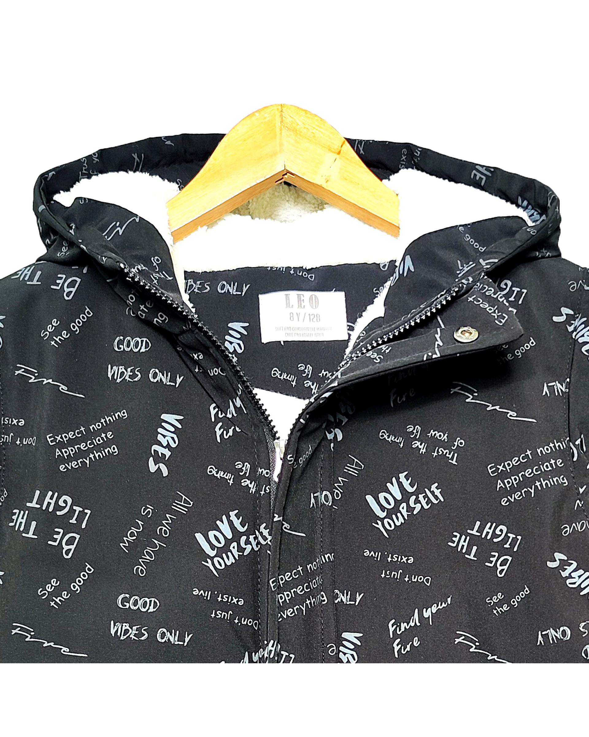 کاپشن پسرانه مشکی لئو کیدز Leo Kids طرح حروف کد 5-6859