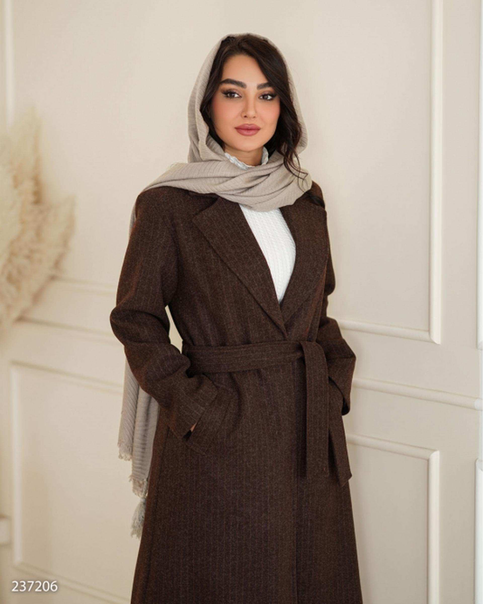 پالتو بلند زنانه فوتر دیپلمات قهوه ای السانا Elsana مدل دلارام کد 2372