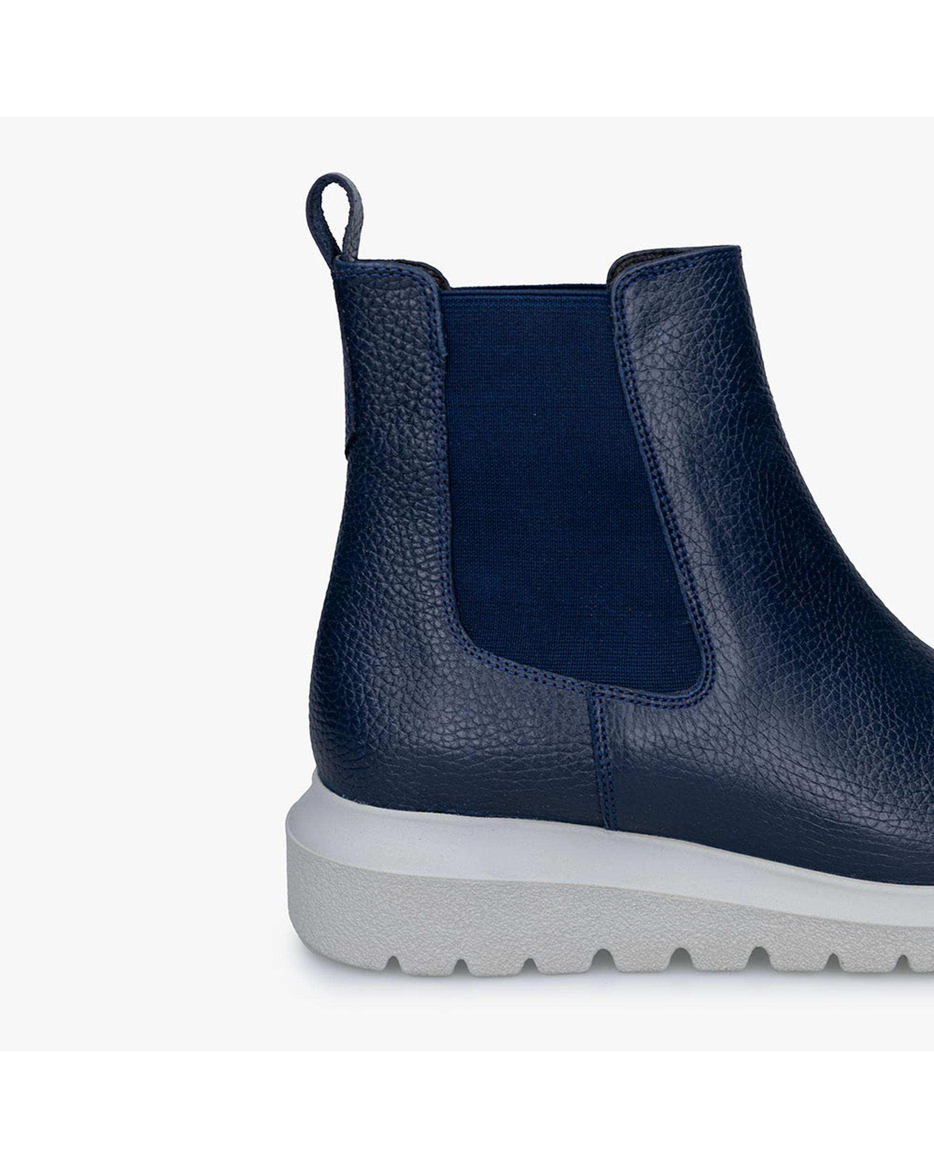 بوت چرم زنانه طبی سرمه ای برتونیکس Berttonix کد A-4029