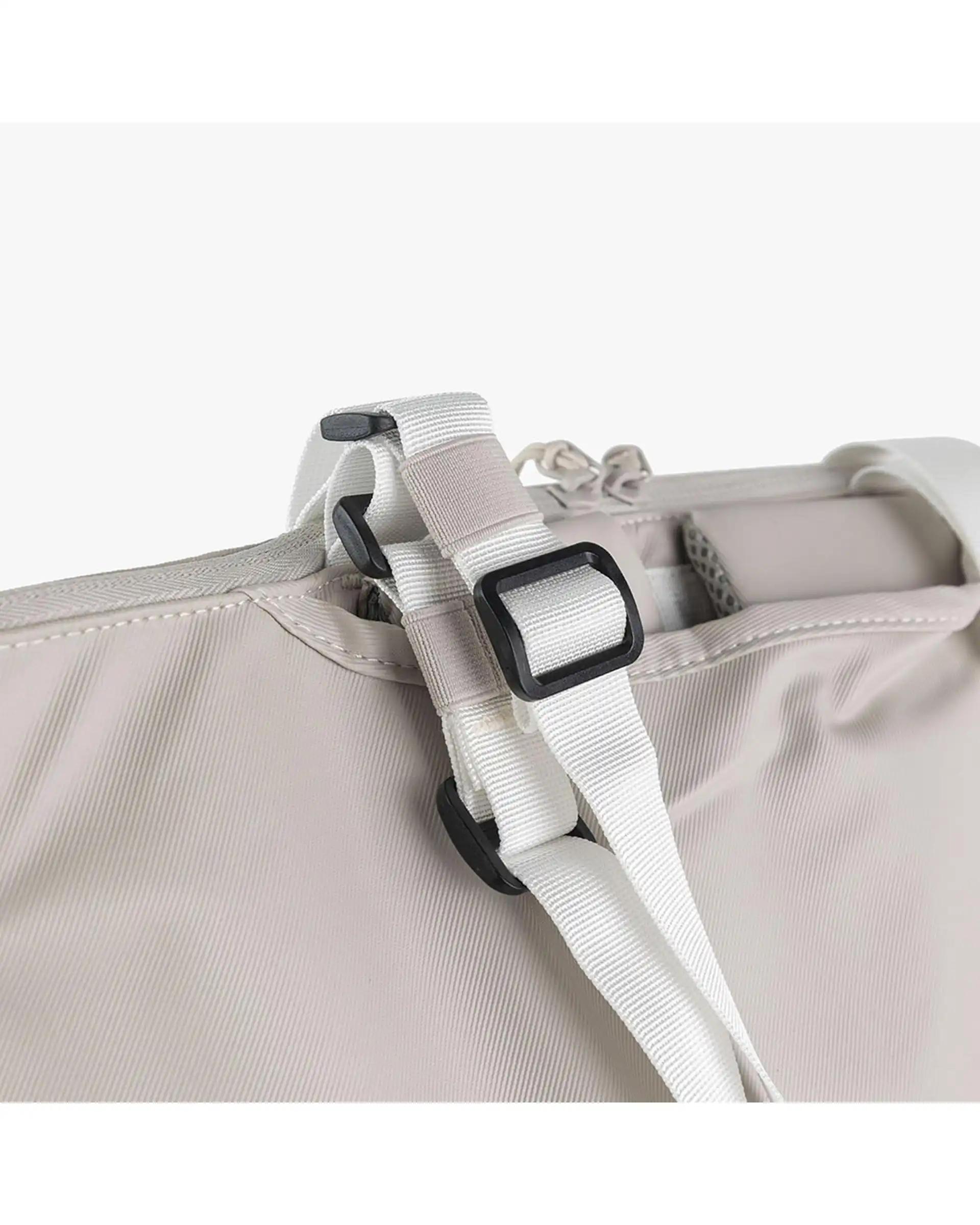 کیف دو کاره زنانه بژ برتونیکس Berttonix کد R-4430