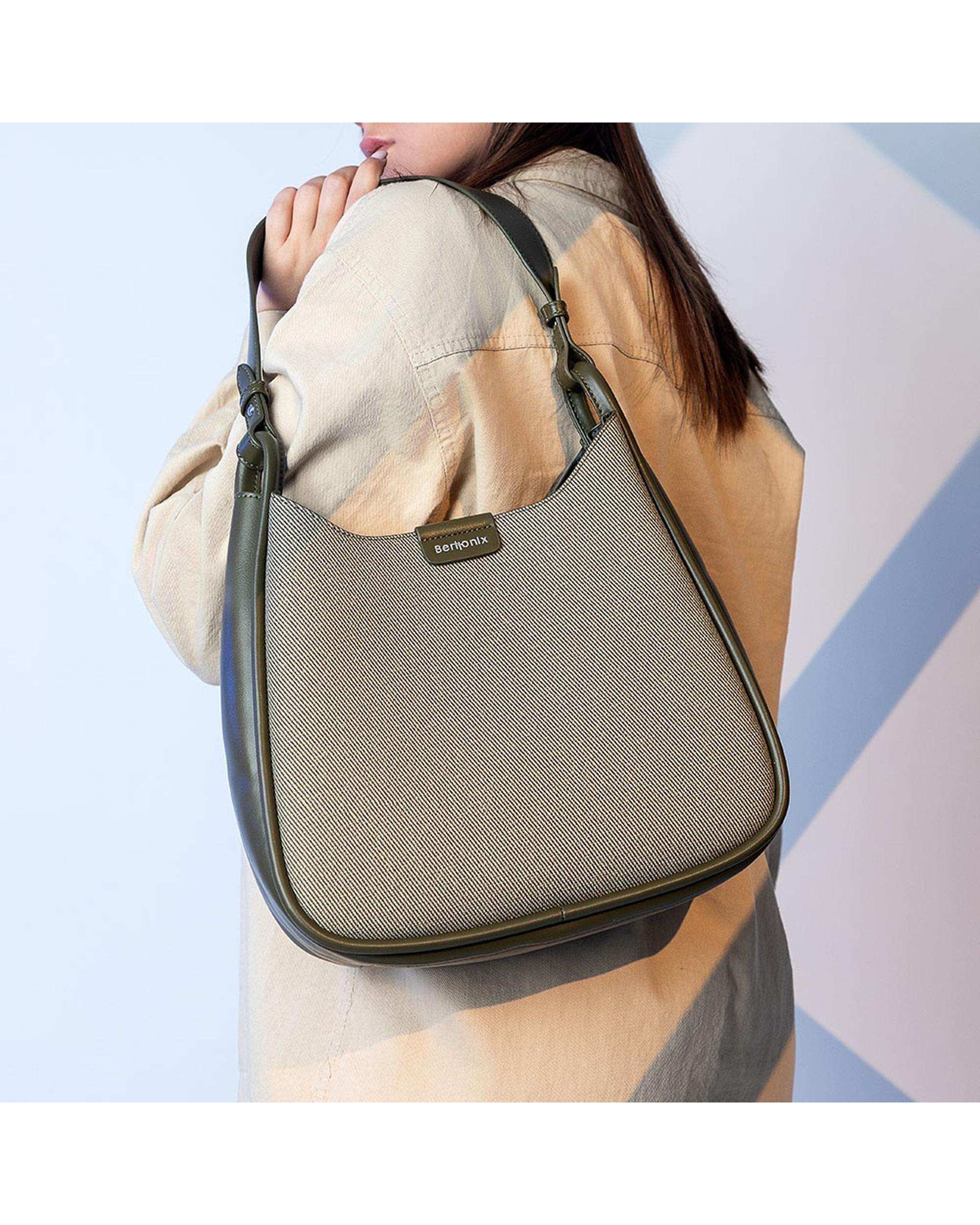 کیف دوشی زنانه سبز برتونیکس Berttonix کد R-25006 به همراه جاکارتی