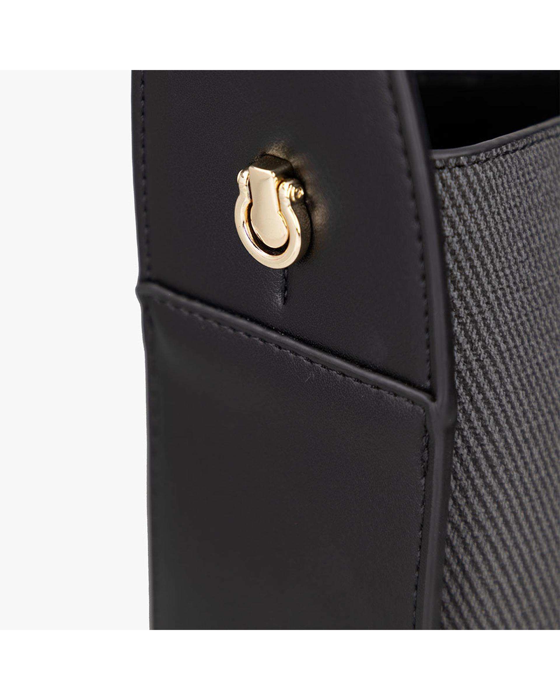 کیف زنانه مشکی برتونیکس Berttonix کد R-25007 به همراه جاکارتی