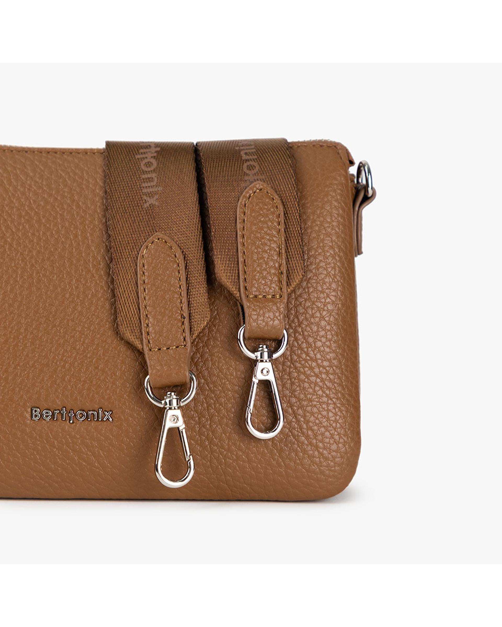 کیف دوشی زنانه قهوه ای برتونیکس Berttonix کد R-25004 به همراه جاکارتی