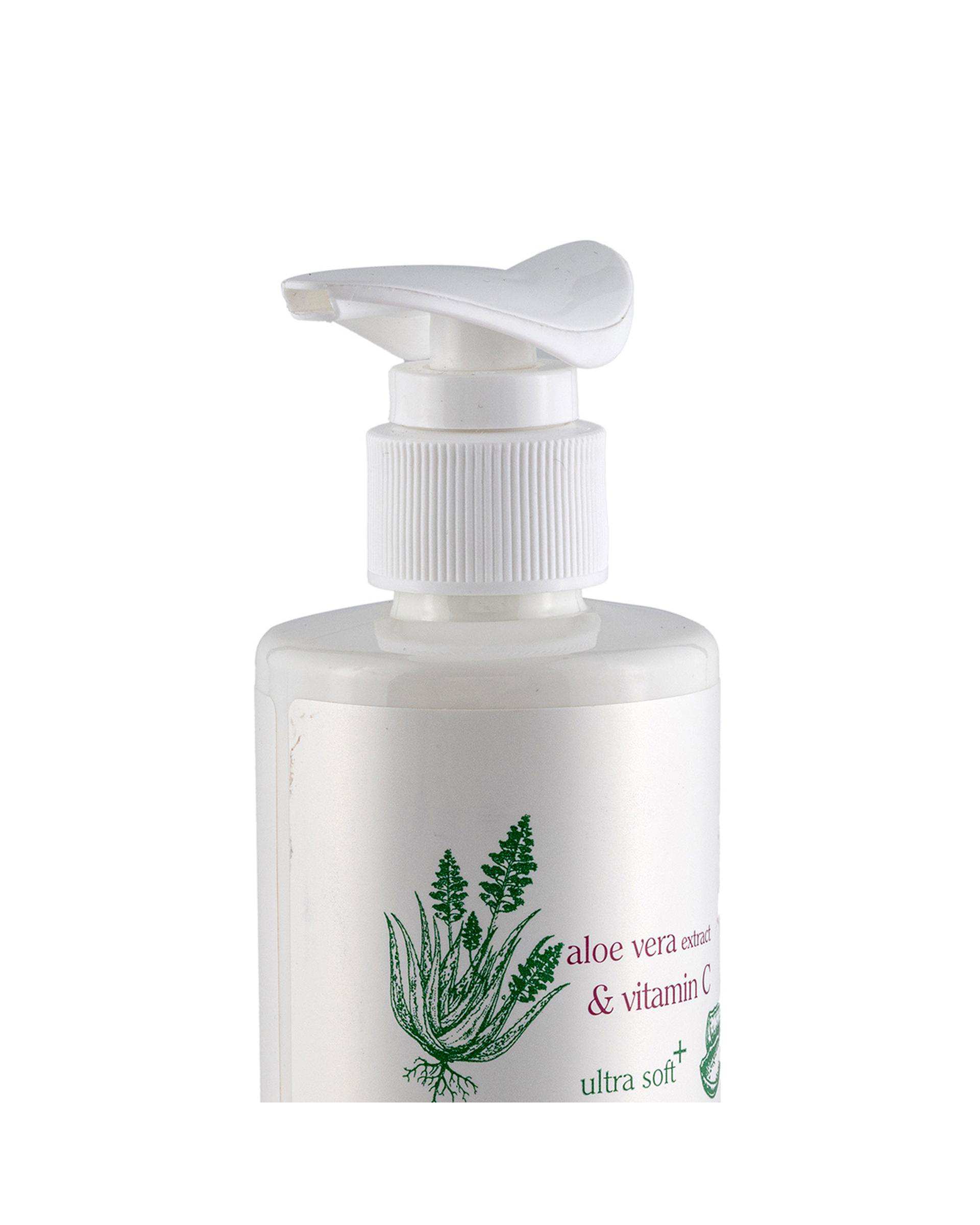 کرم مرطوب کننده و آبرسان مارگریت Margritte حاوی عصاره آلوئه ورا و ویتامین C حجم 250ml