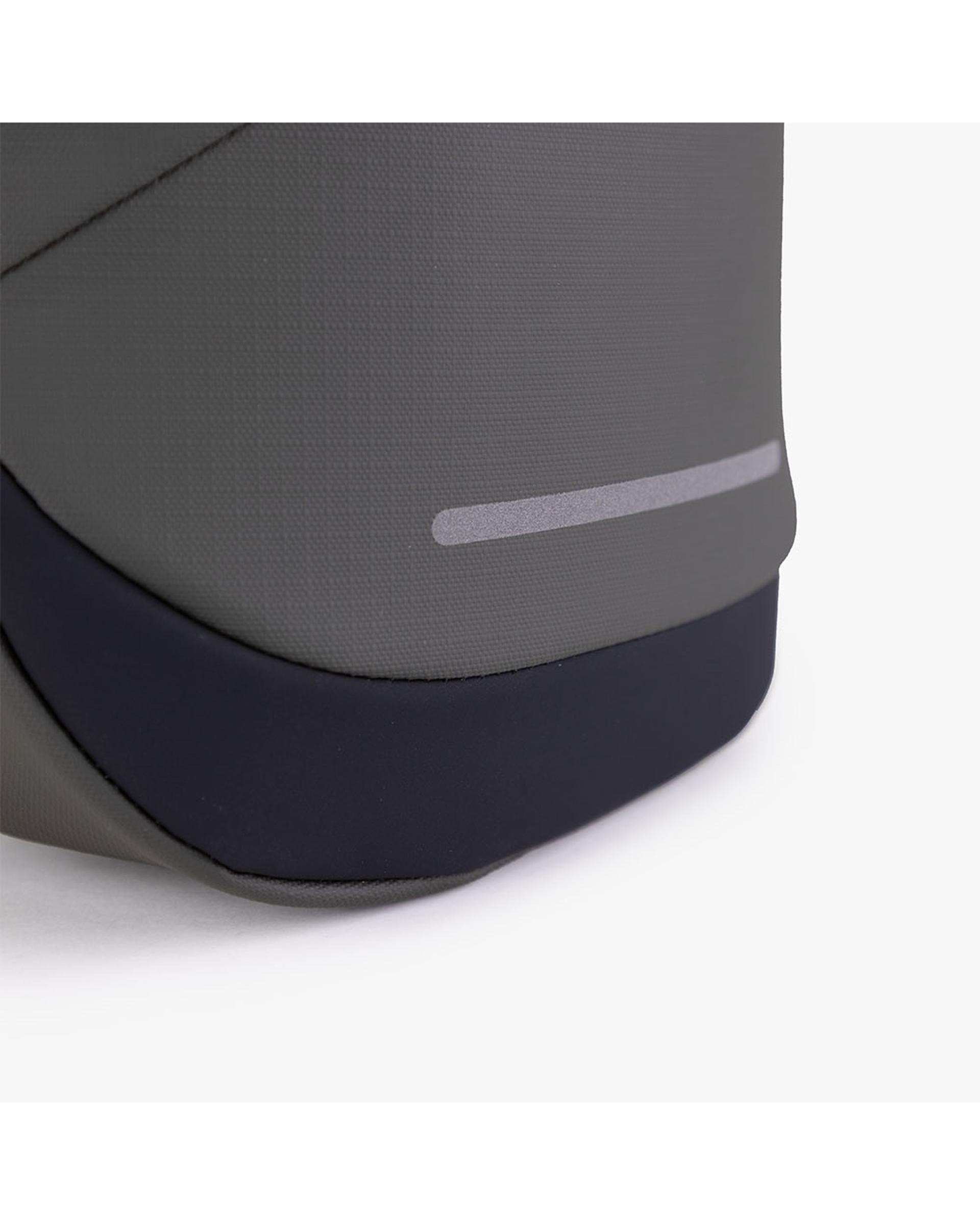 کیف کراس بادی سبز برتونیکس Berttonix کد R-1060