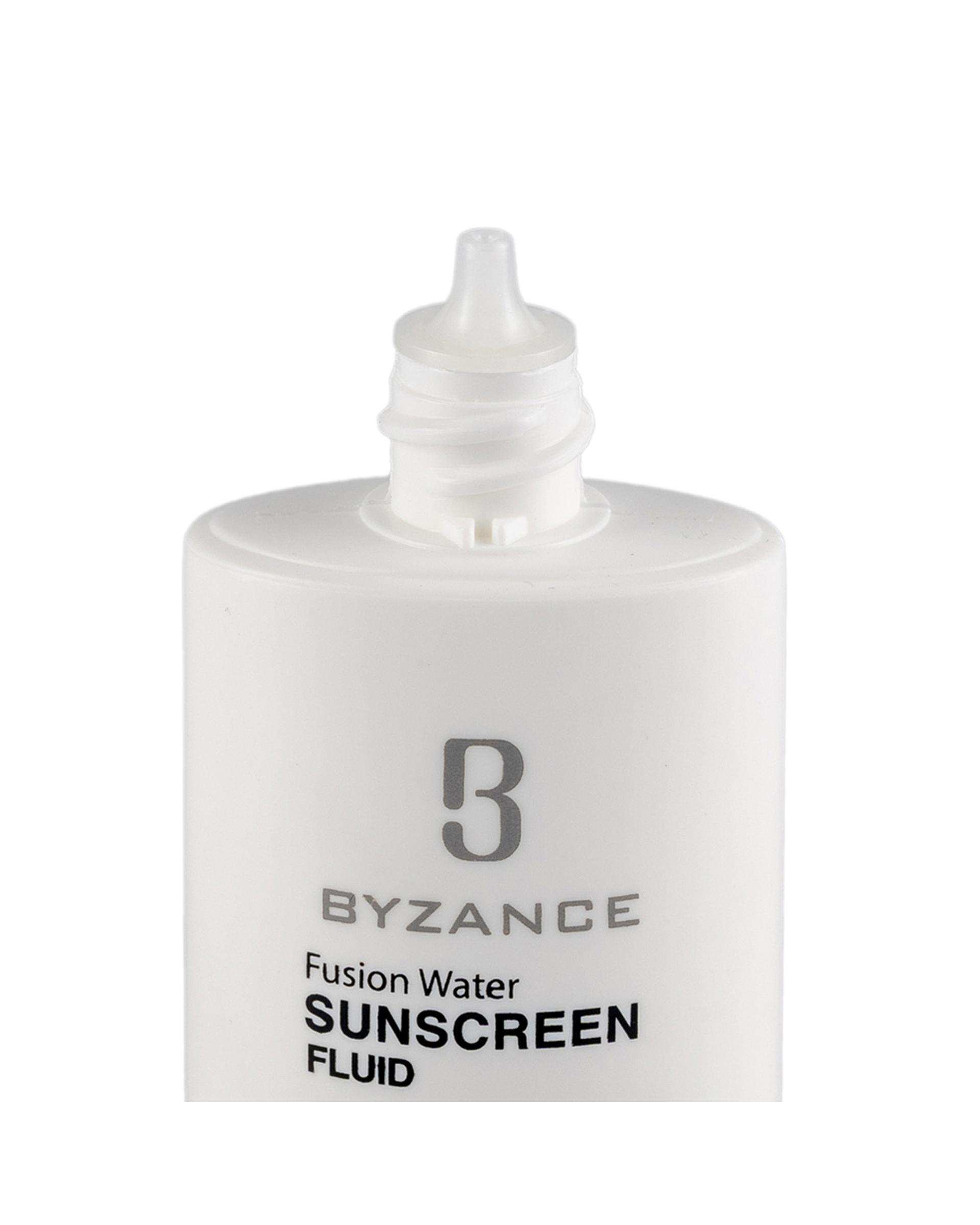 فلوئید ضد آفتاب بی رنگ SPF50 بیزانس Byzance مدل فیوژن واتر حاوی ضد چروک حجم 50ml