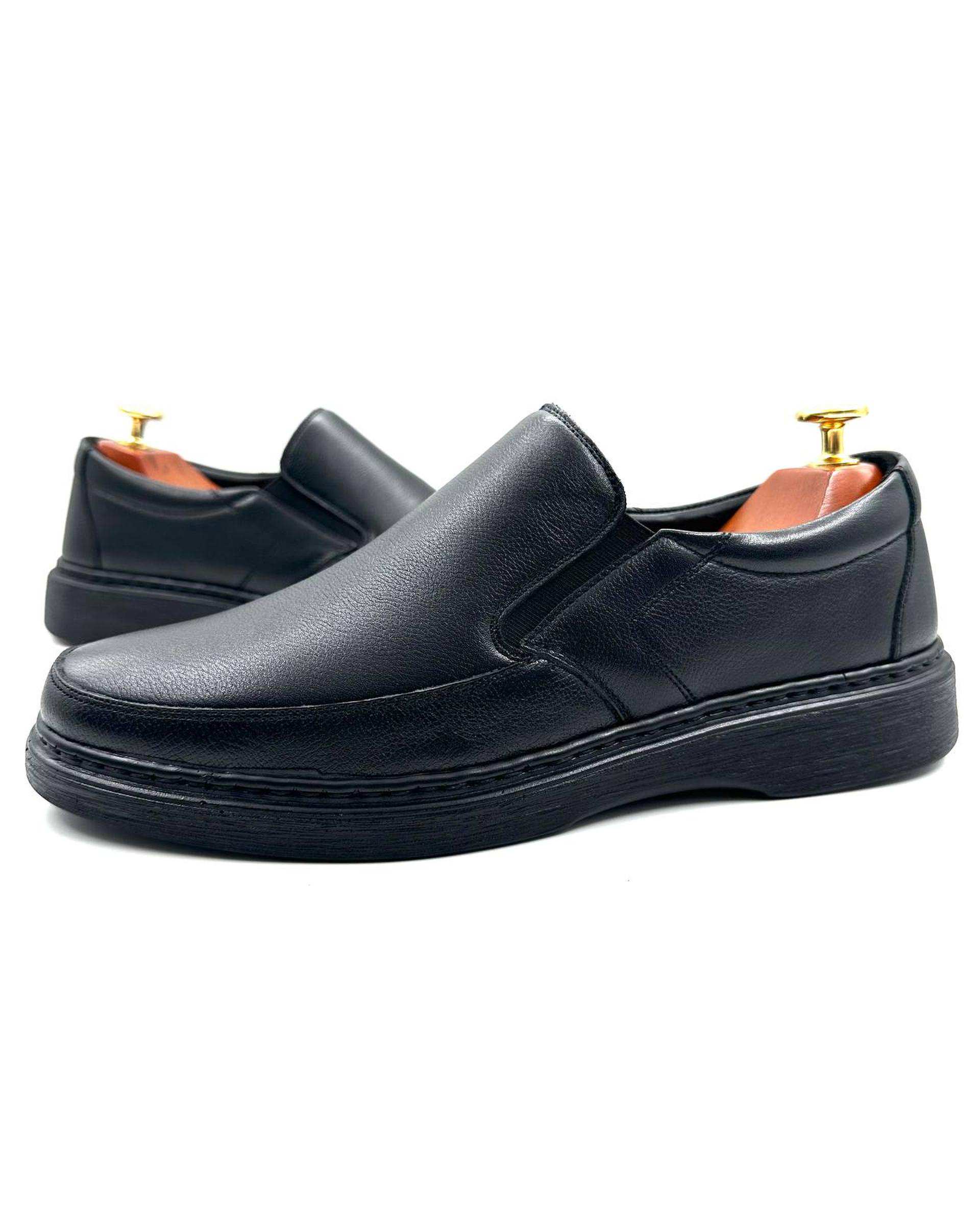 کفش چرم مردانه ارتوپدیک طبی مشکی چرم میخچی Mikhchi Leather مدل M413