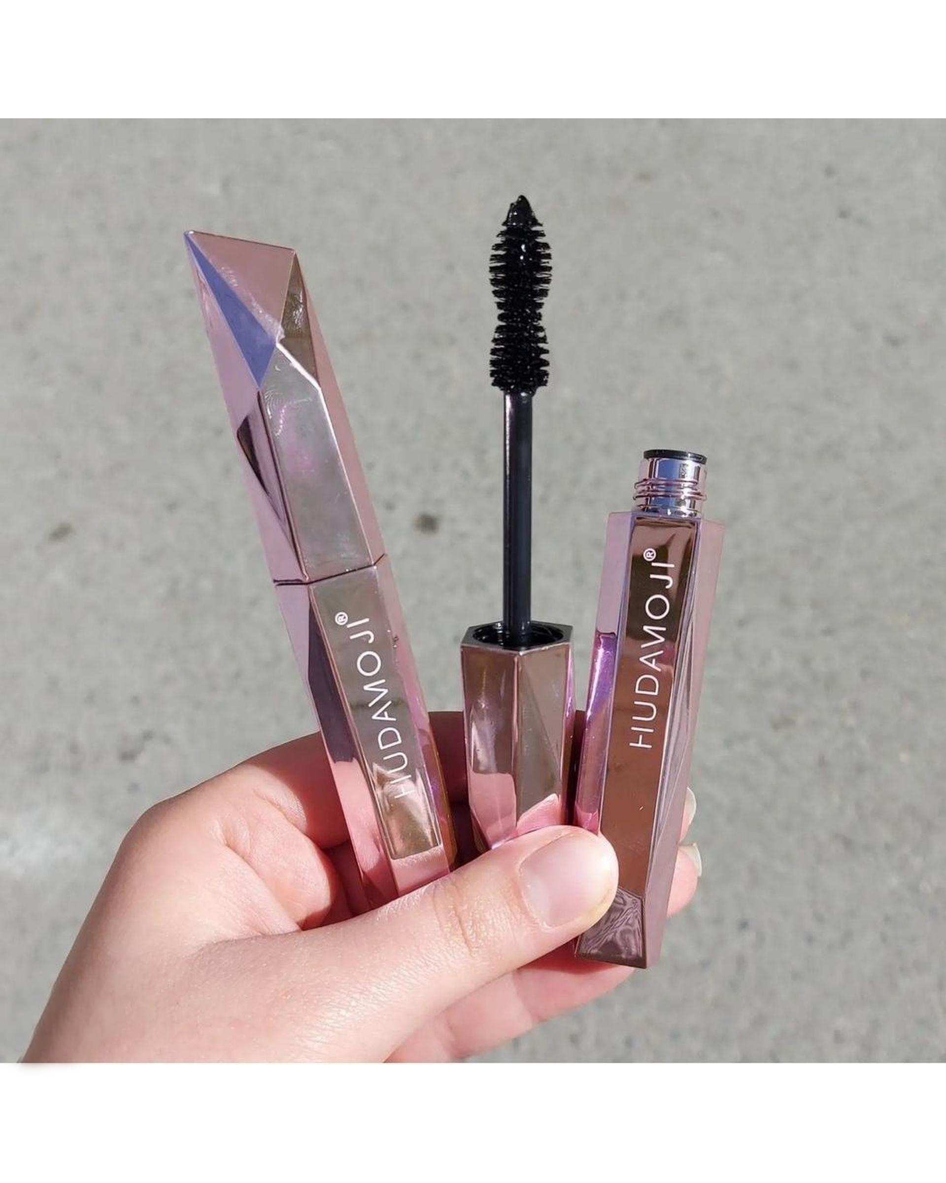 ریمل حجم دهنده هدی موجی Huda Moji مدل H15