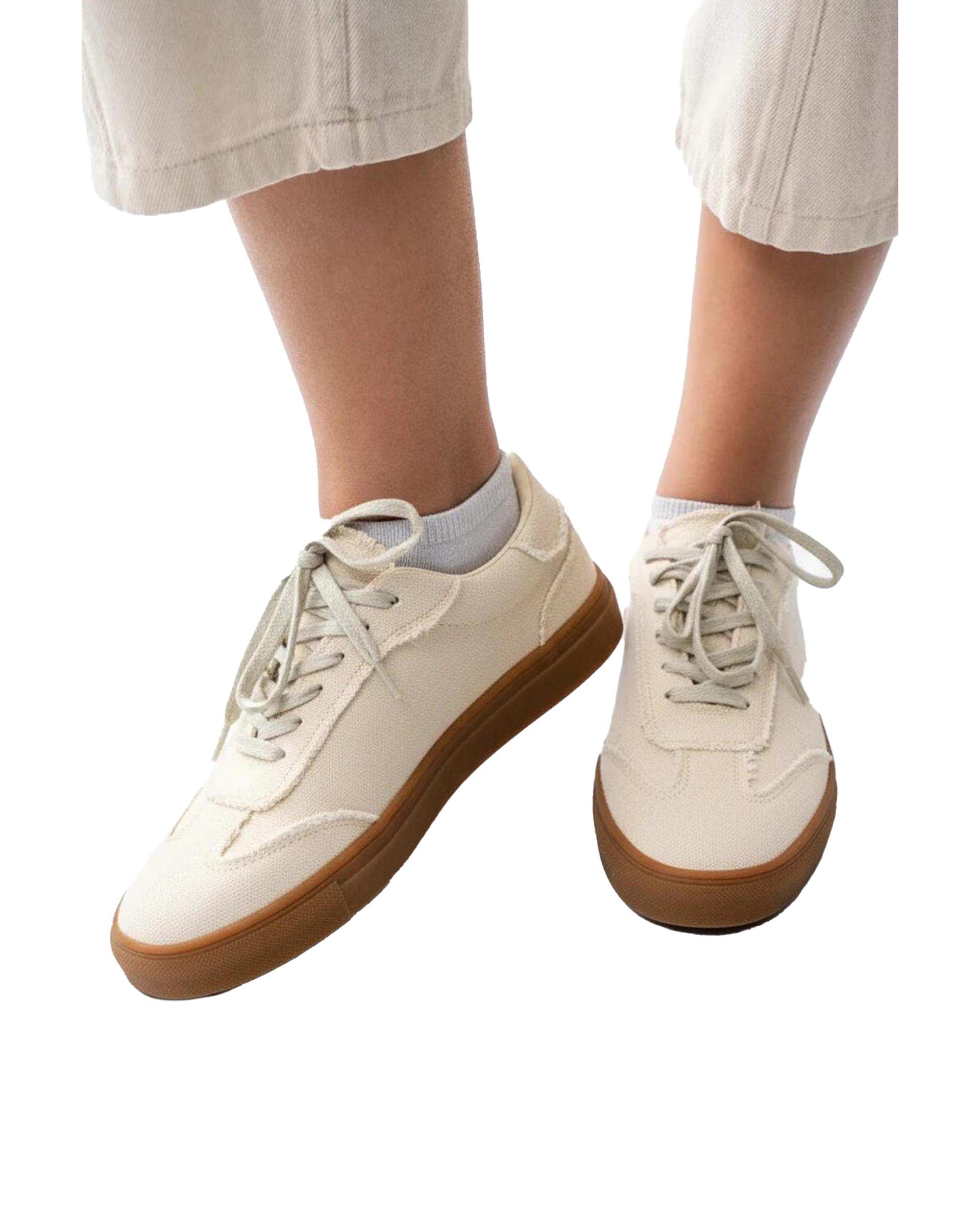 کفش زنانه کژوال کرم آر ان اس RNS کد 11152663