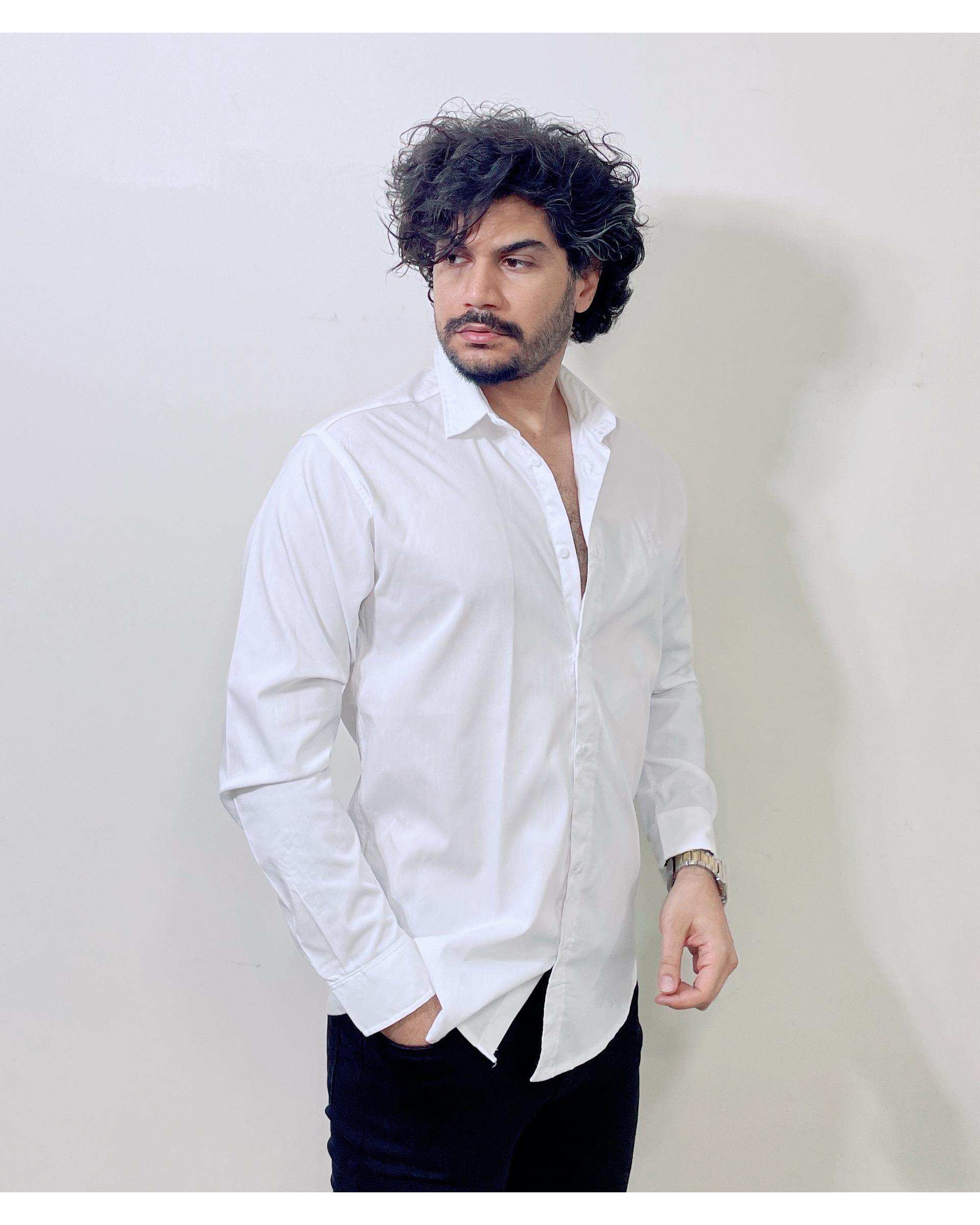 پیراهن مردانه تترون سفید دیورسو Diverso کد 4873