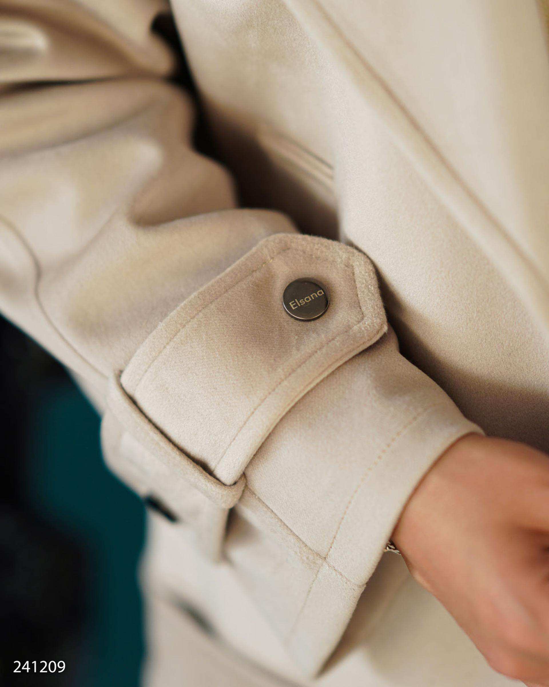 پالتو زنانه شیری مدل شادلین السانا Elsana کد 2412