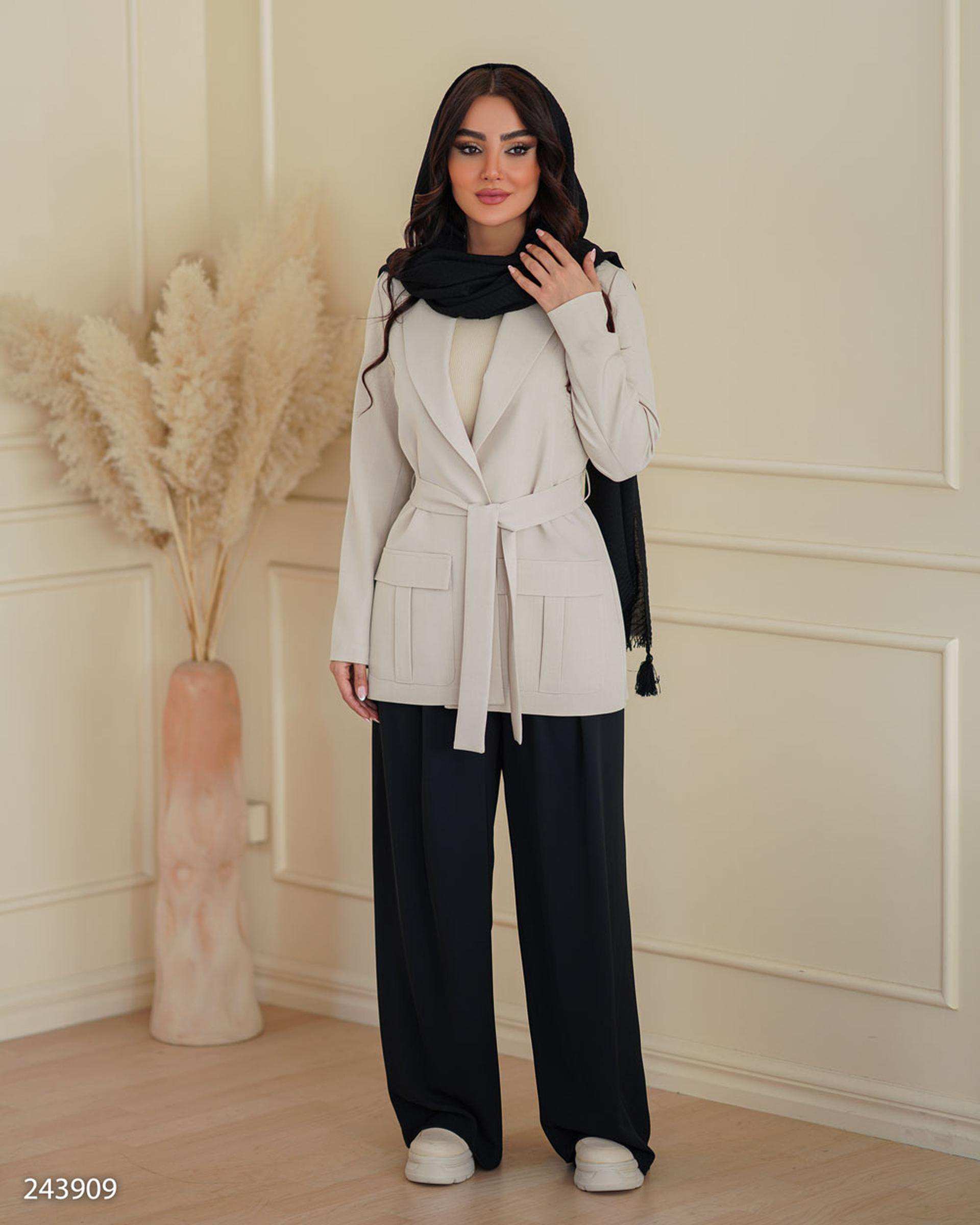 مانتو کتی زنانه شیری مدل فرهام السانا Elsana کد 2439