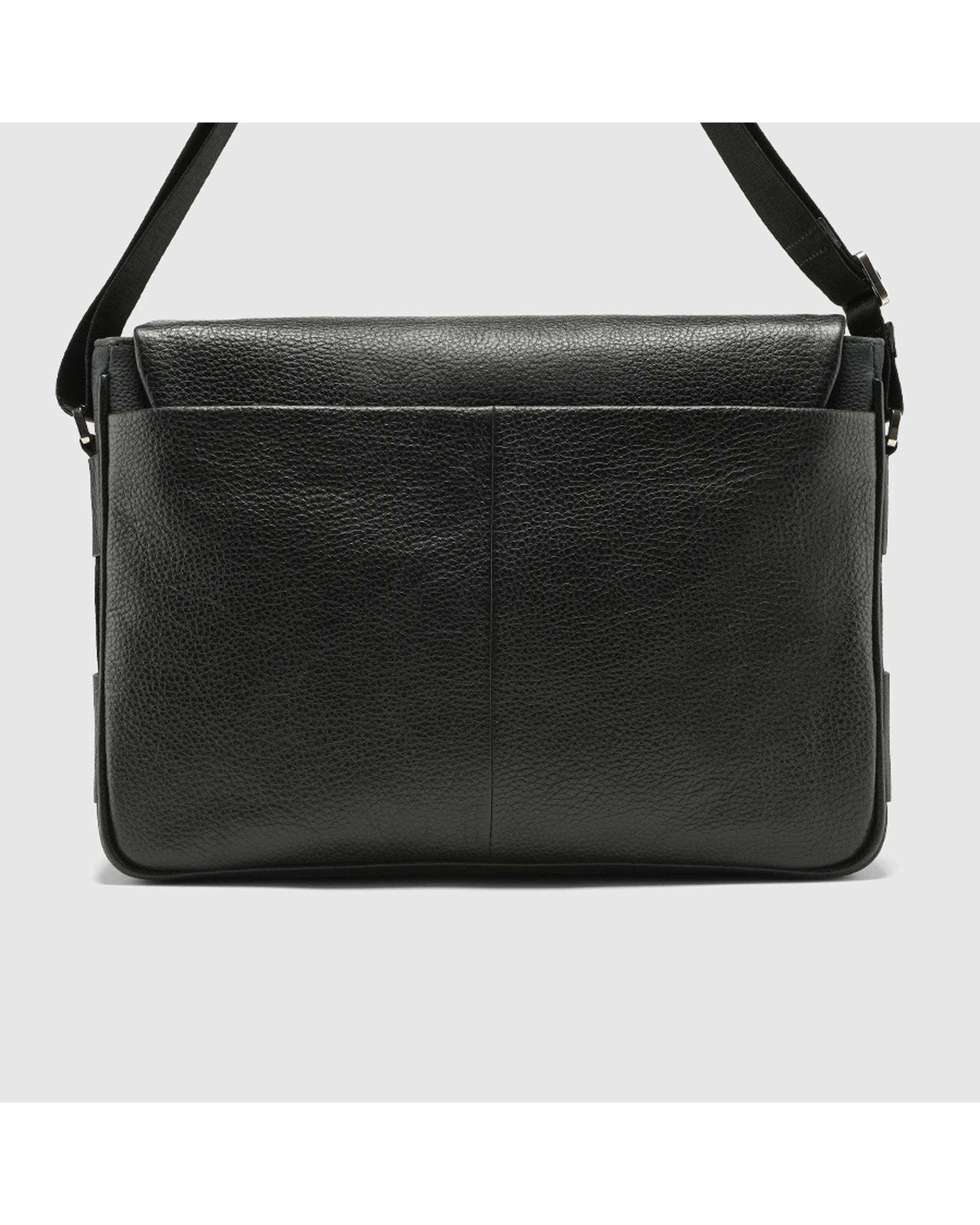 کراس بادی چرم  مردانه فلوتر حریر مشکی دودی اورز Orez مدل MANCHESTERکد CMB115