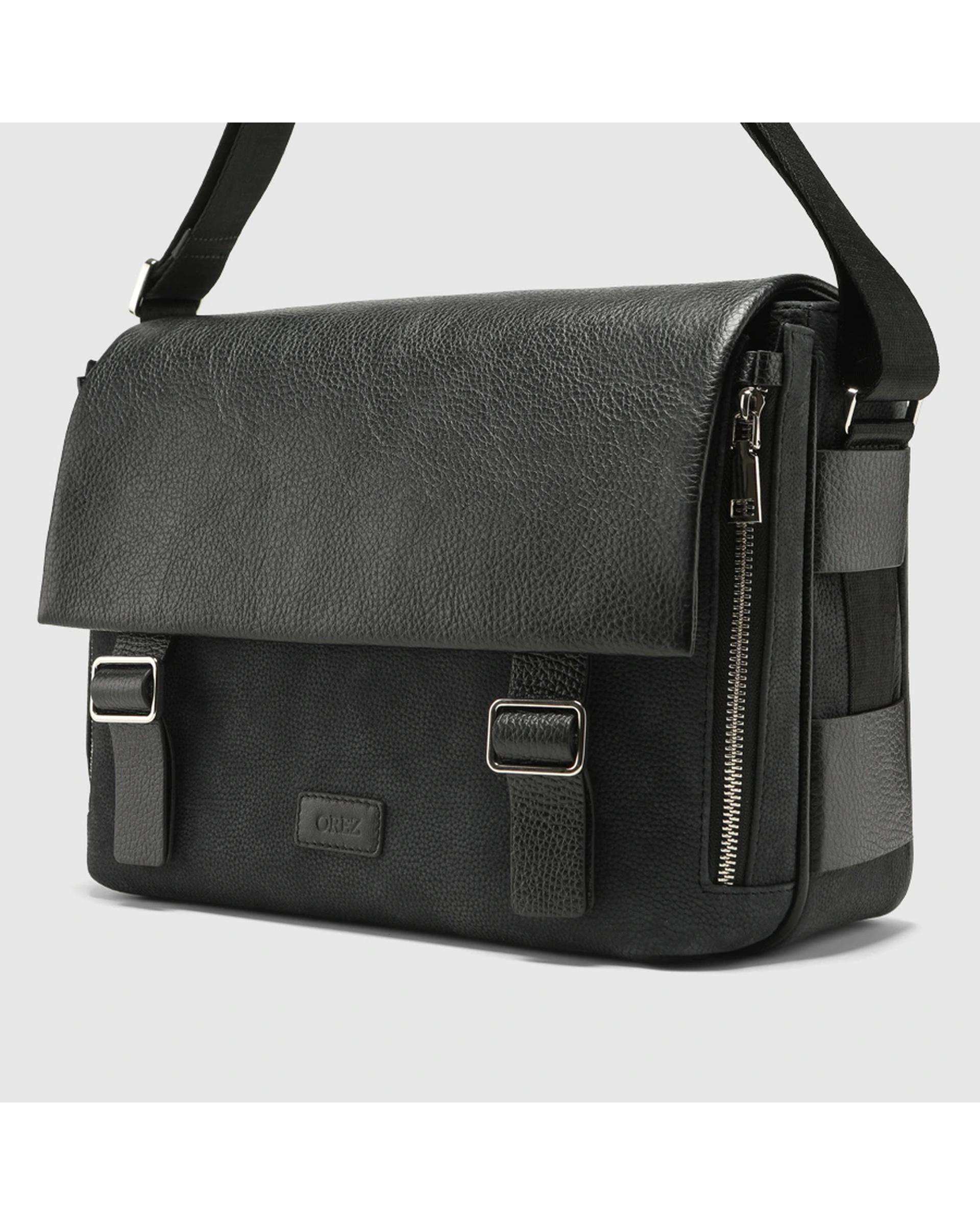 کراس بادی چرم  مردانه فلوتر حریر مشکی دودی اورز Orez مدل MANCHESTERکد CMB115