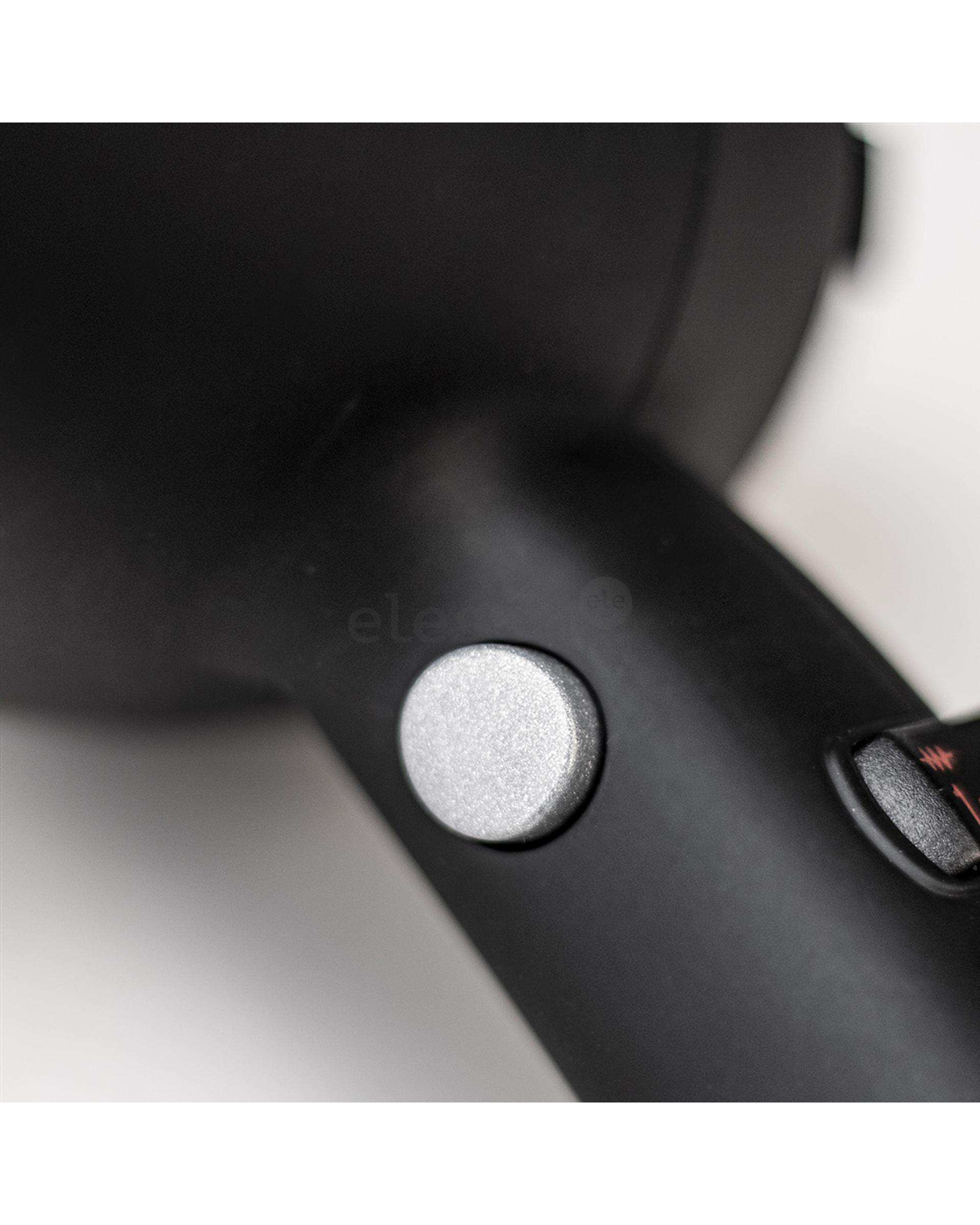 سشوار مشکی والرا Valera مدل Master Pro 3200 Stain Black