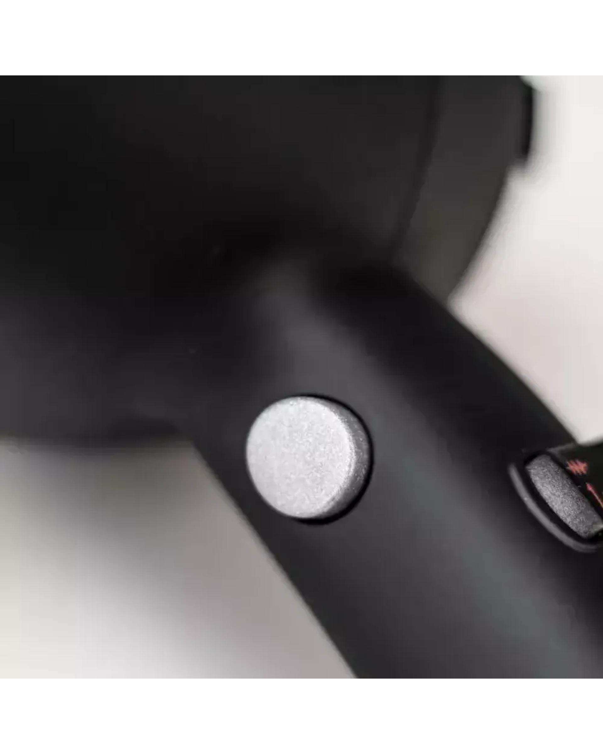 سشوار مشکی والرا Valera مدل Unlimited Pro 5000 EQ