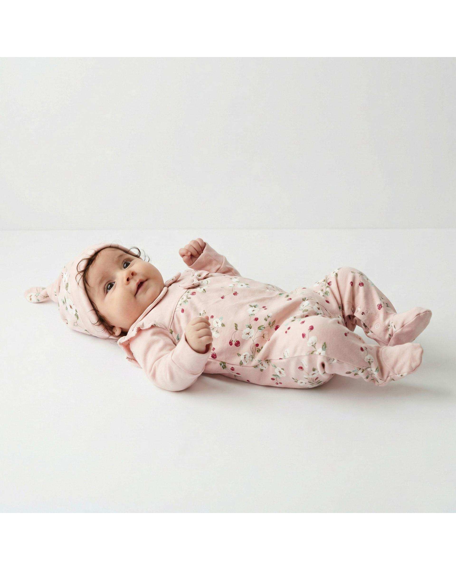 سرهمی نوزادی جورابدار دخترانه صورتی آدمک Adamak مدل توت فرنگی کد 3924001