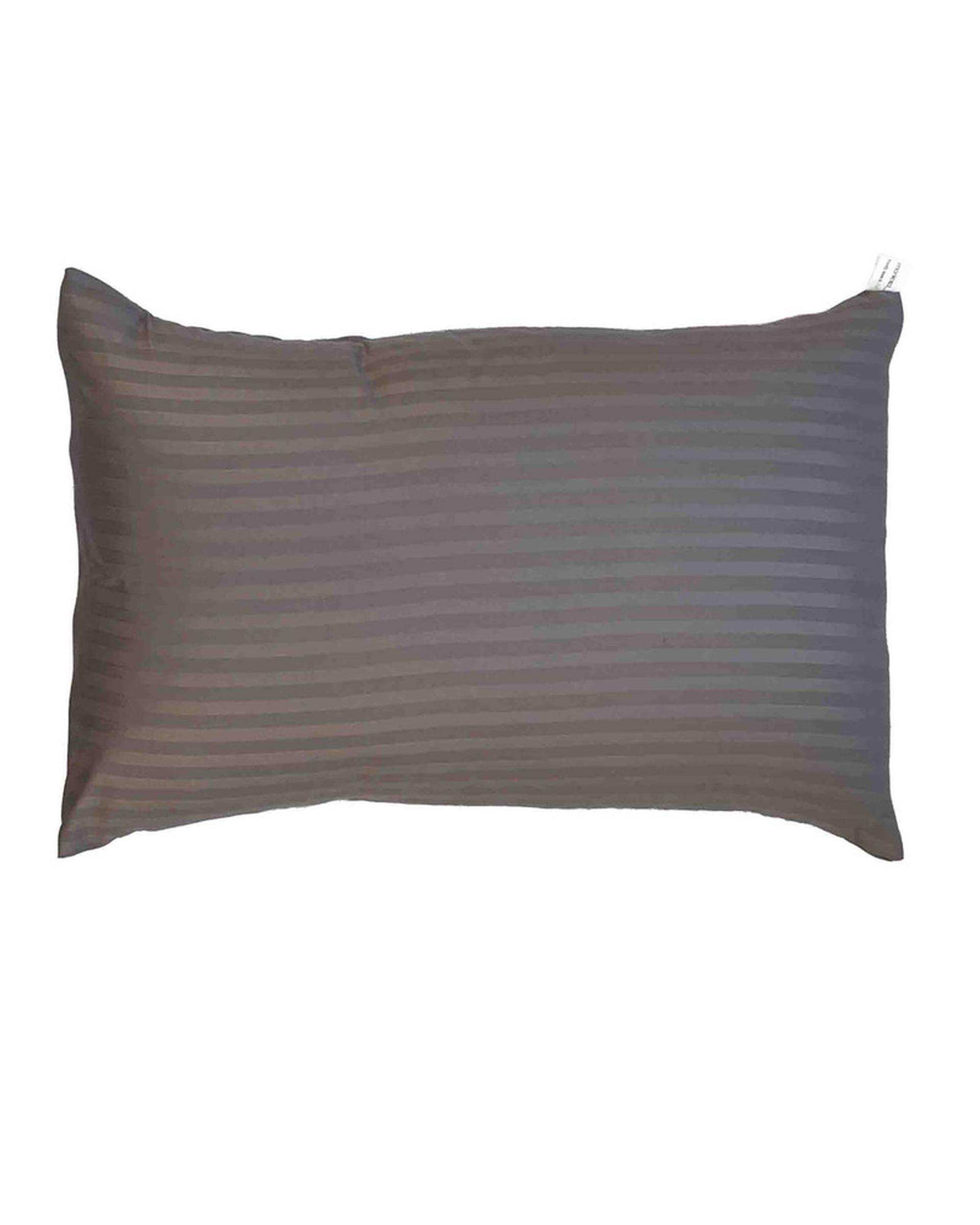بالش طوسی مانیکا هوم Monica Home مدل هتلی Parallel plus