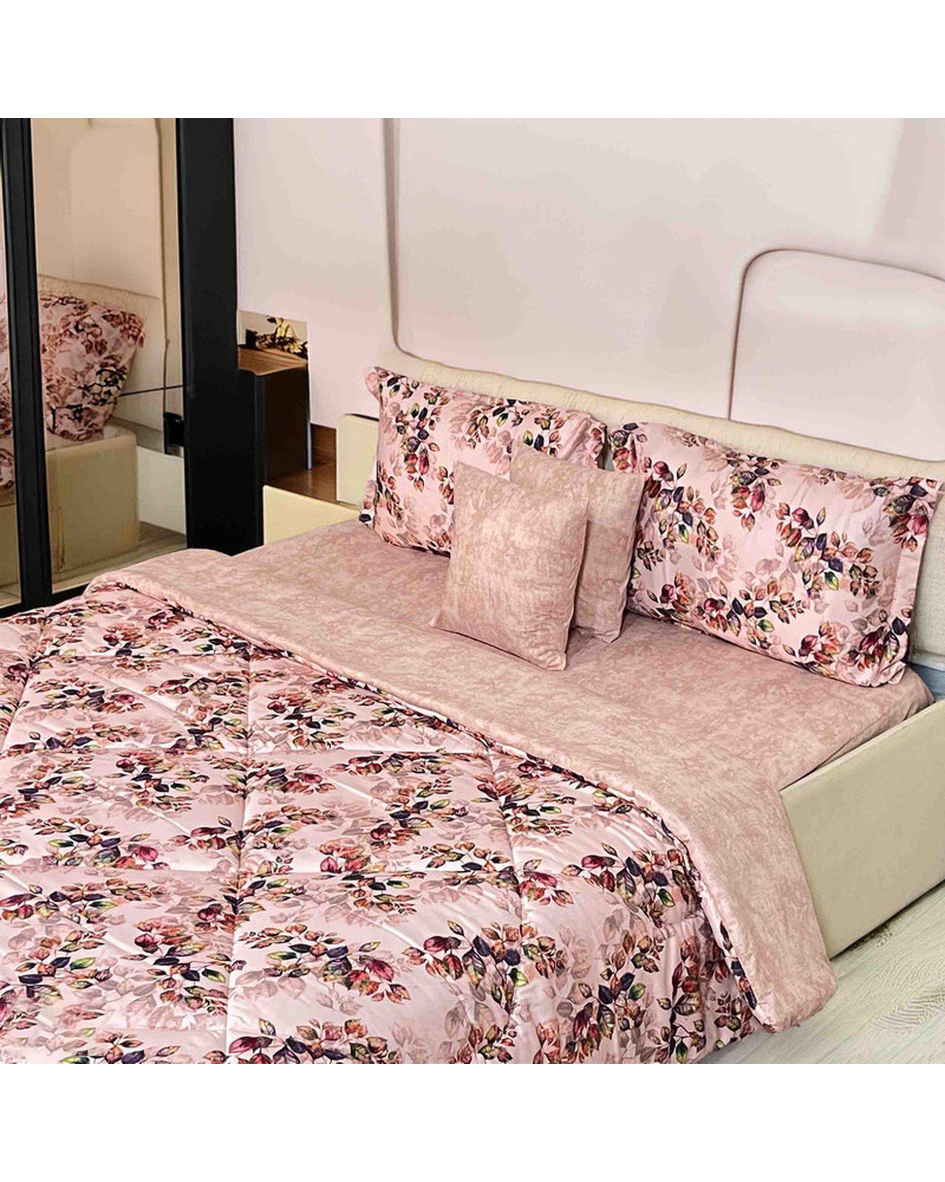 سرویس خواب یک نفره 4 تکه صورتی مانیکا هوم Monica Home مدل سوران