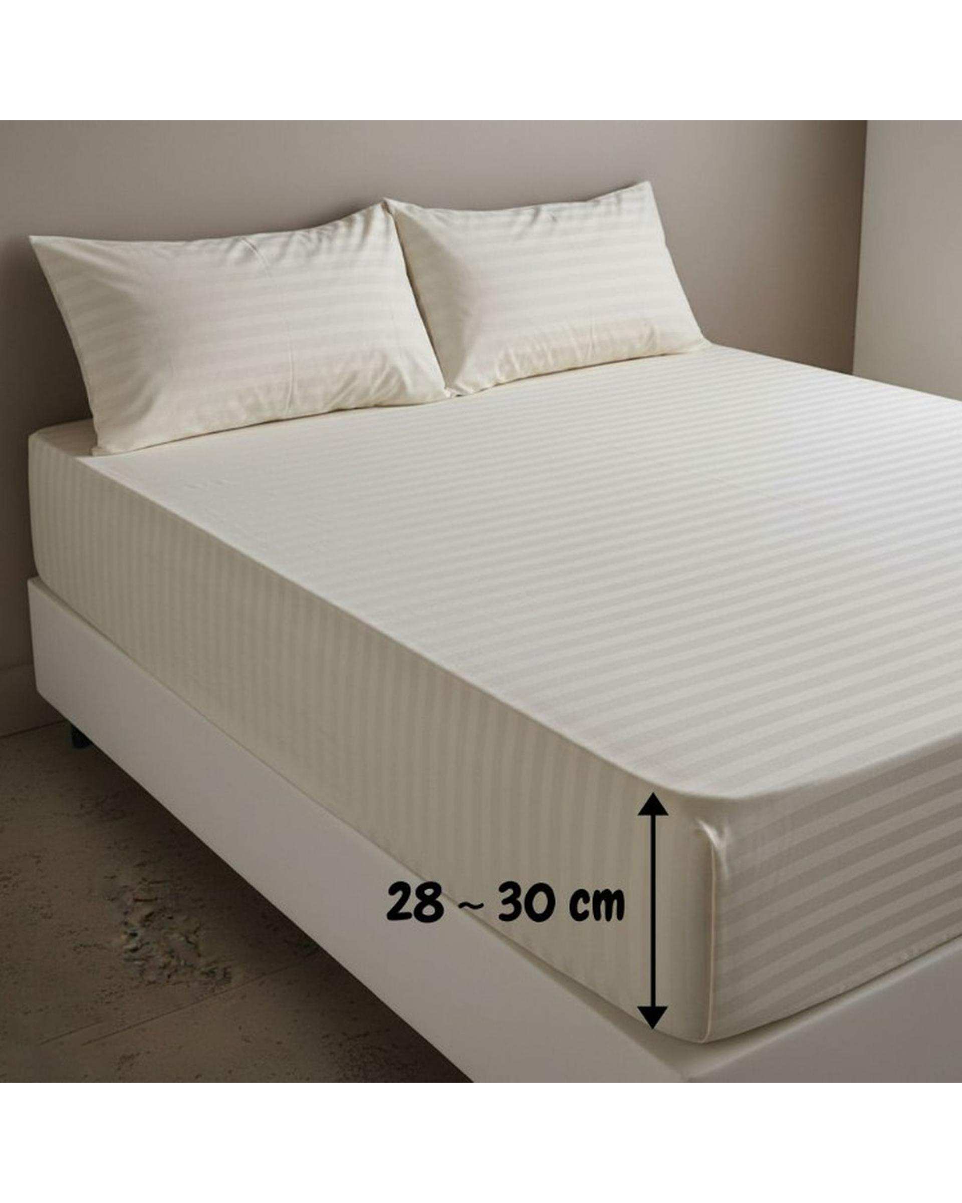 ست ملحفه و روبالشی دو نفره 3 تکه طوسی تیره مانیکا هوم Monica Home مدل COTTON PARALLEL