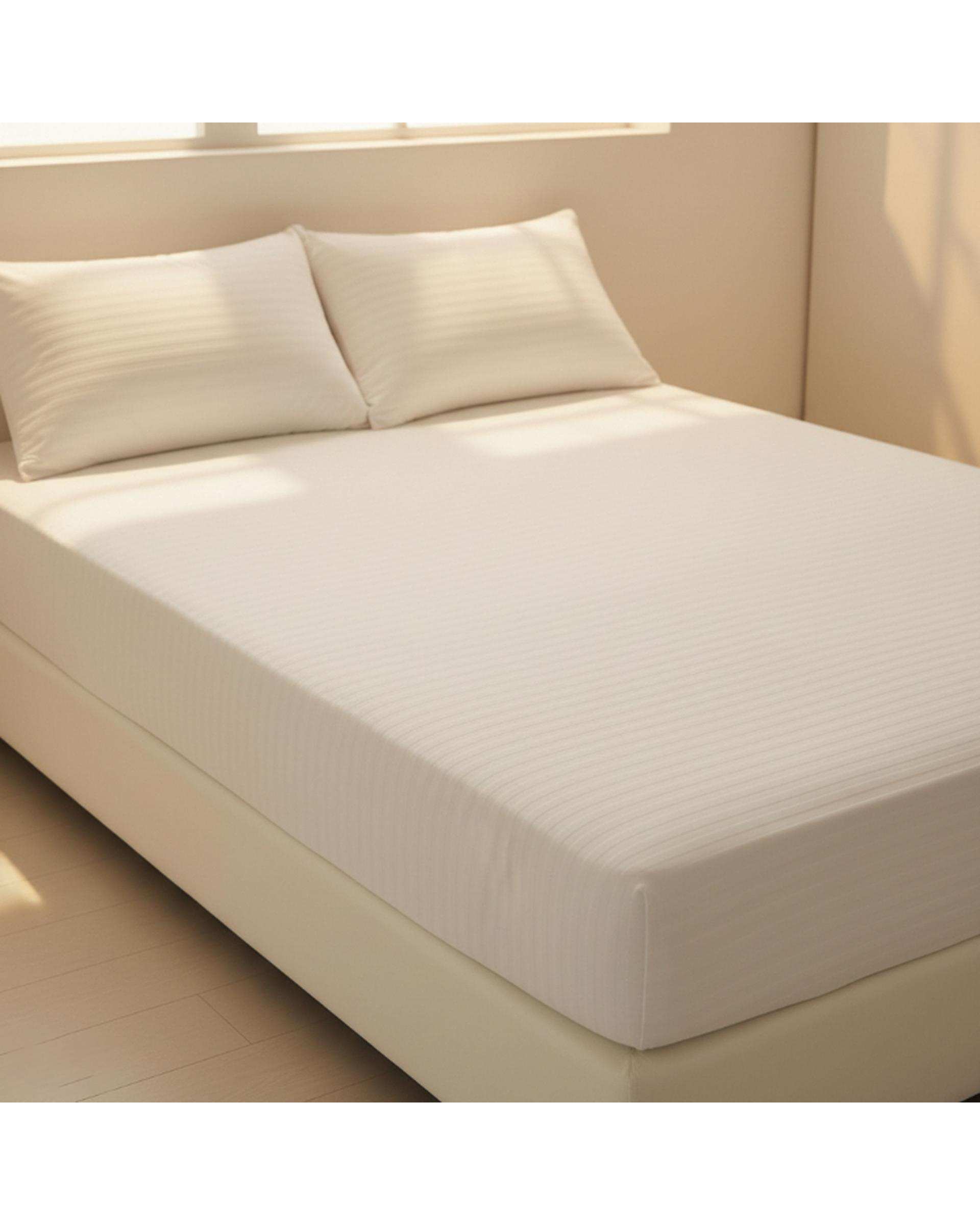 ست ملحفه و روبالشی دو نفره 3 تکه نباتی مانیکا هوم Monica Home مدل COTTON PARALLEL