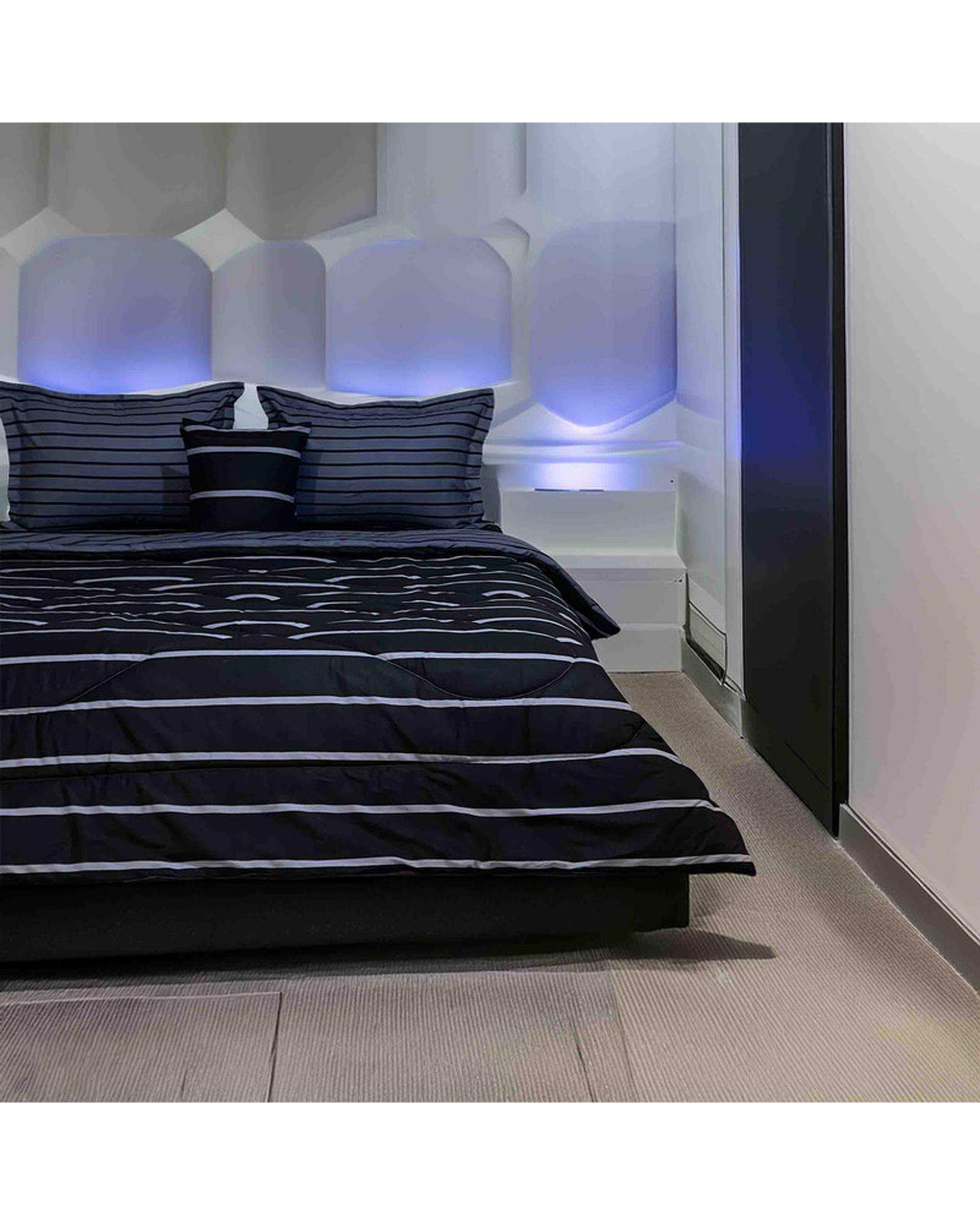 سرویس خواب یک نفره 4 تکه نوک مدادی مانیکا هوم Monica Home مدل لینو