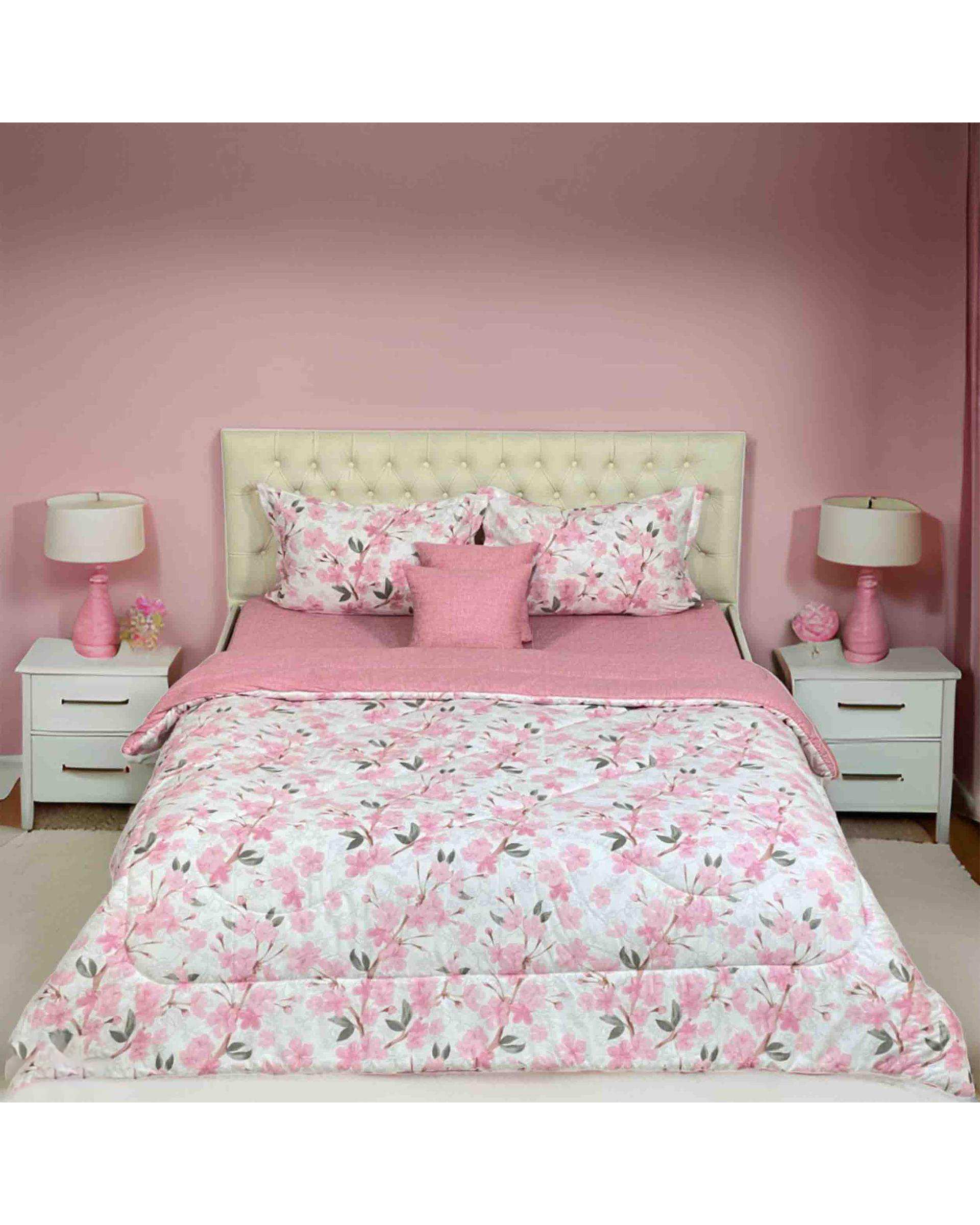 سرویس خواب یک نفره 4 تکه صورتی مانیکا هوم Monica Home مدل هلسا