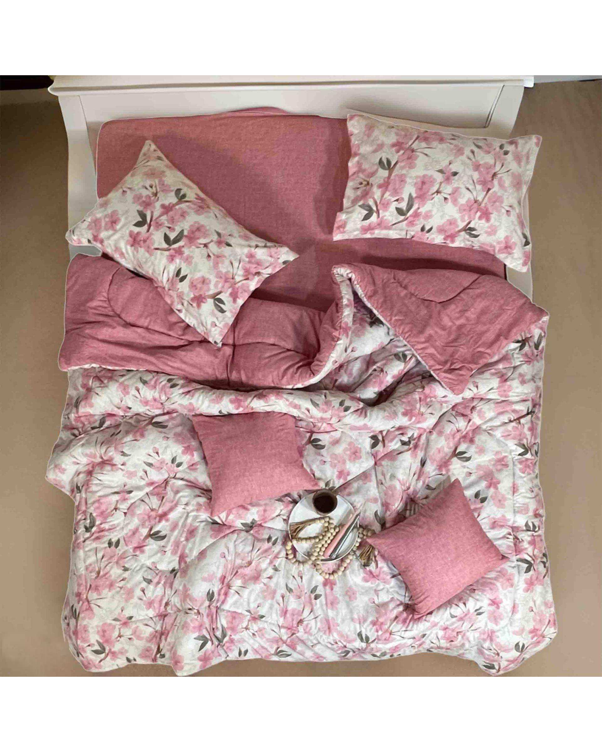 سرویس خواب یک نفره 4 تکه صورتی مانیکا هوم Monica Home مدل هلسا