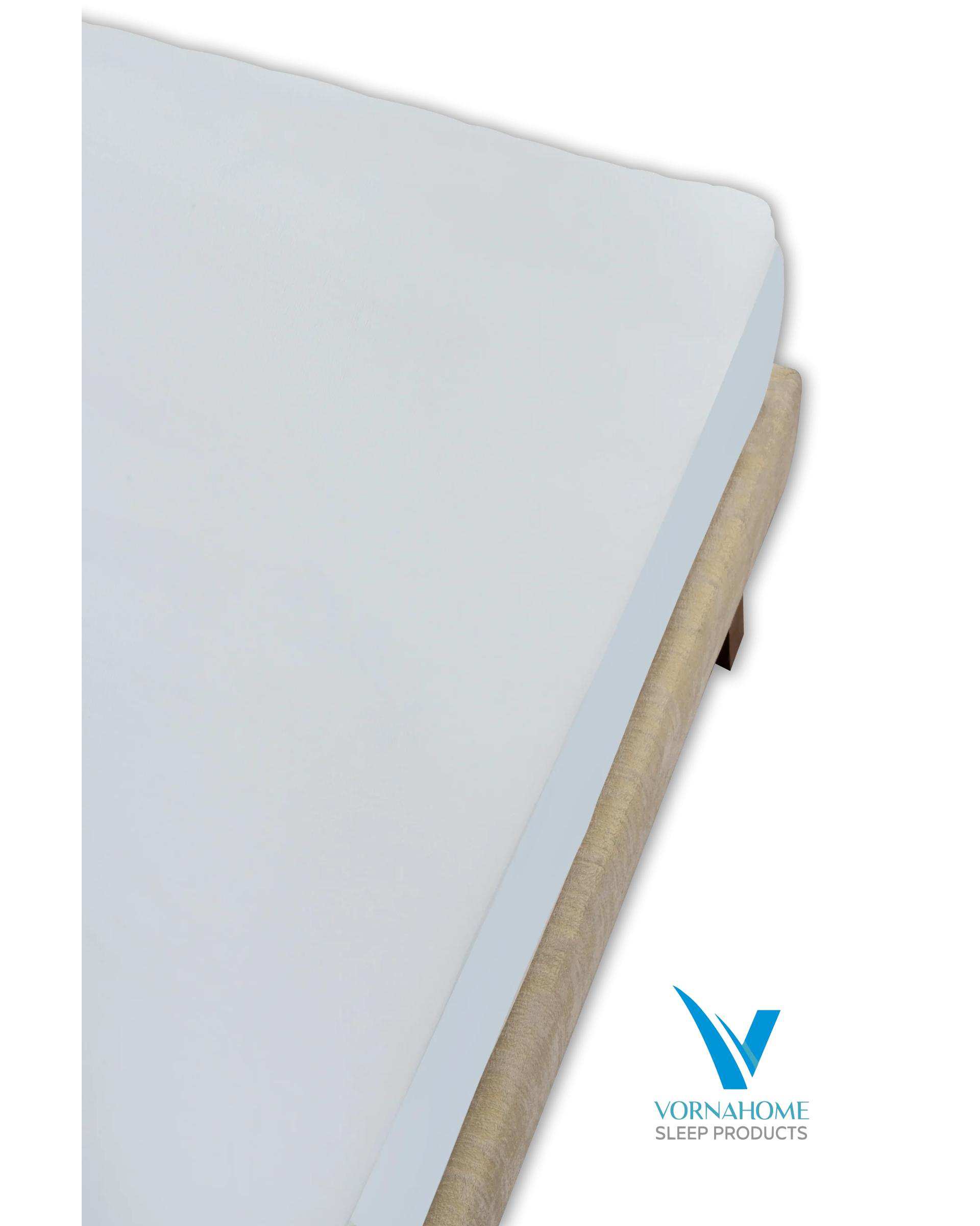 محافظ تشک دو نفره سایز 140×200 ضد آب ساده سفید ورنا هوم Vornahome