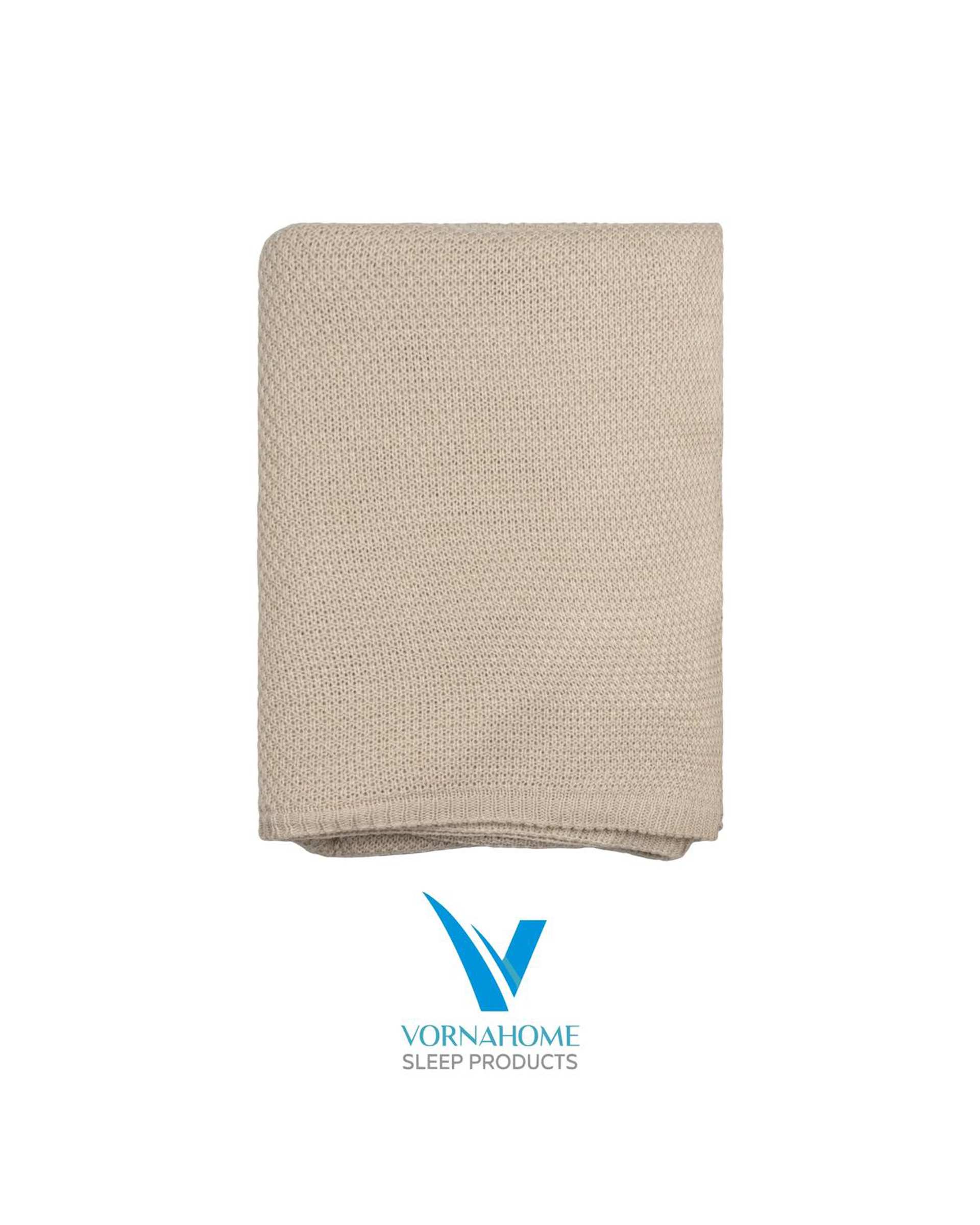 شال مبل سایز 180×140 کرم ورنا هوم Vornahome طرح کلاسیک