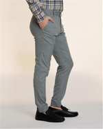 شلوار مردانه پارچه ای چسبان دمپا پاکتی فاق کوتاه طوسی