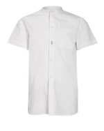 پیراهن پسرانه آستین کوتاه نخی یقه دیپلمات سفید زیپی